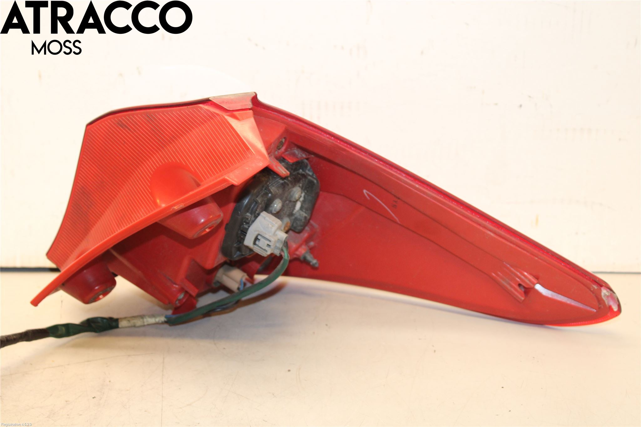 Toyota AURIS 13-19 Baklykt Venstre