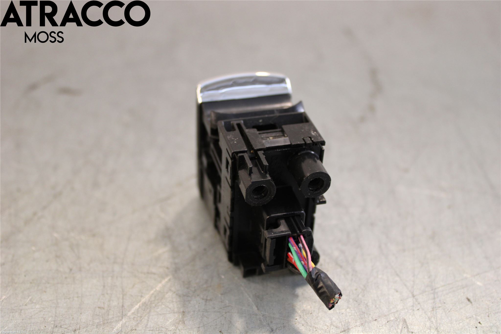 Mitsubishi OUTLANDER 13-21 Bryter Parkeringsbrems