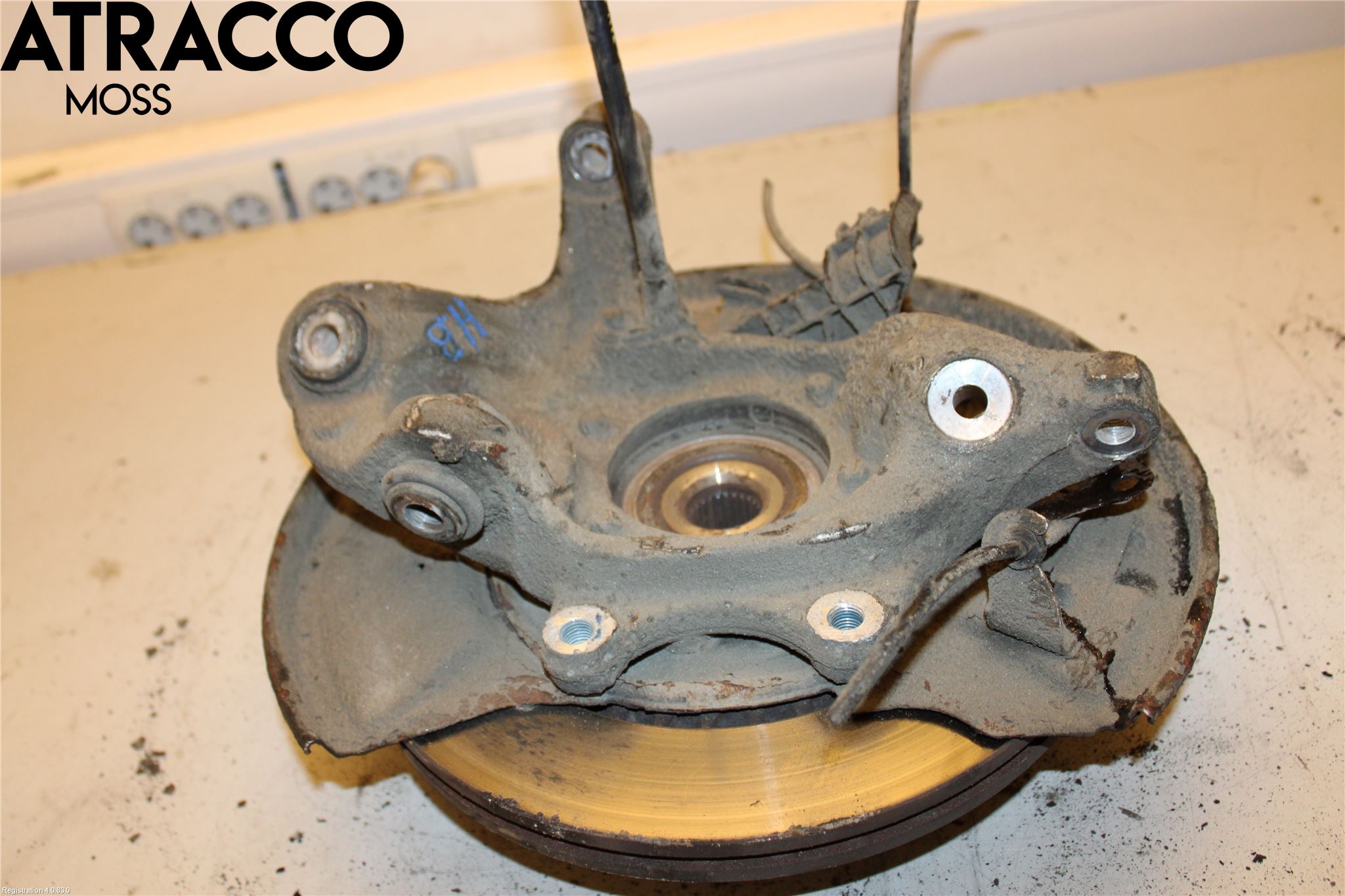 Mercedes-Benz MB E-KLASS (W212) 09-16 Spindel Hb