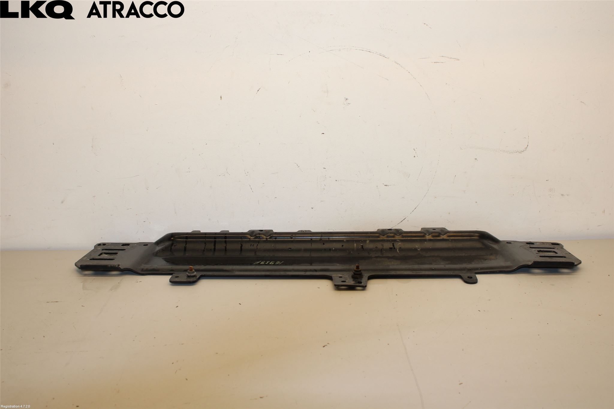 Porsche TAYCAN 20- Front Øvrig