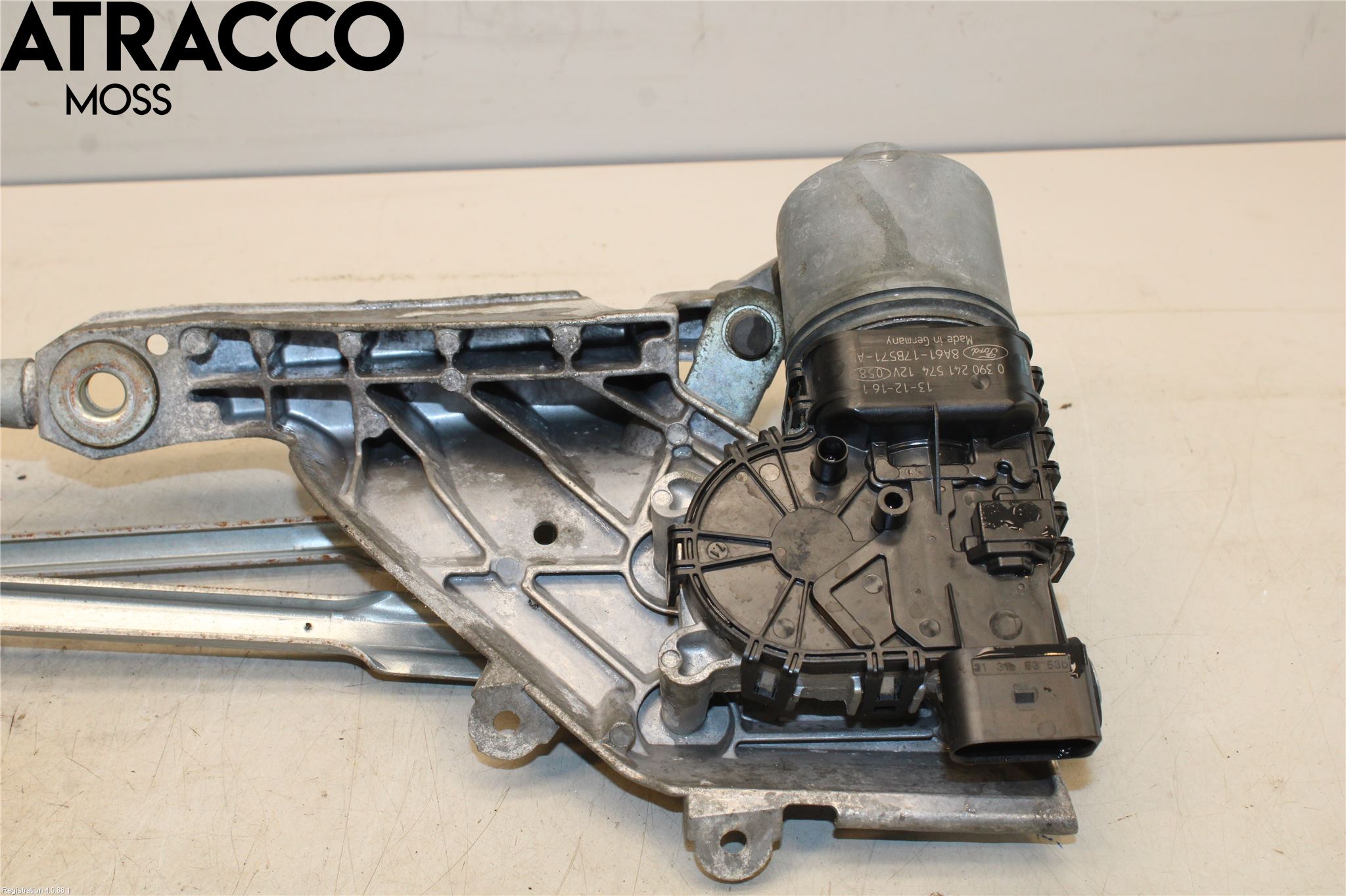 Ford TOURNEO 95-02 Viskermotor Frontrute