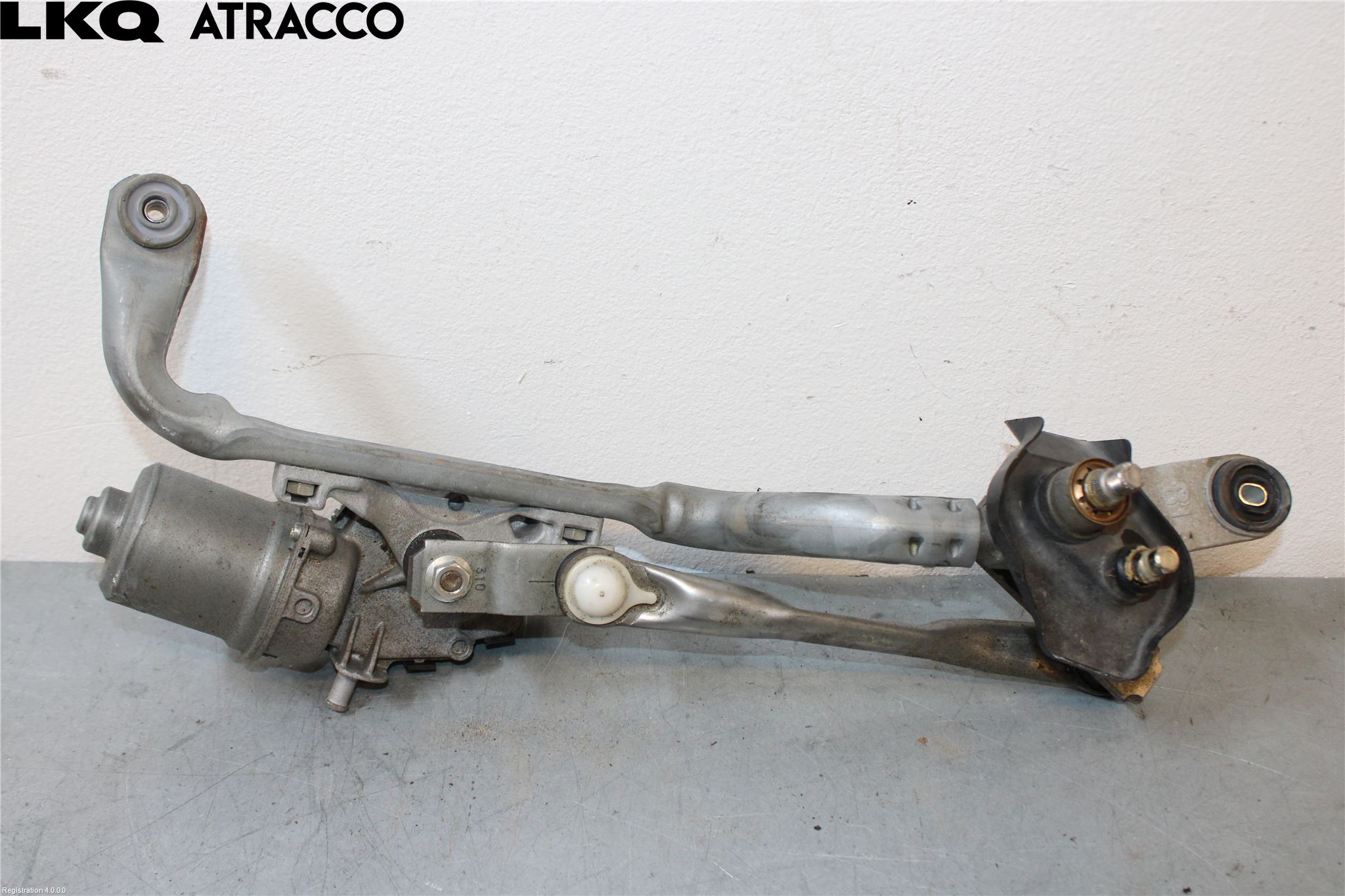 Toyota YARIS XP130 15-20 Viskermotor Frontrute