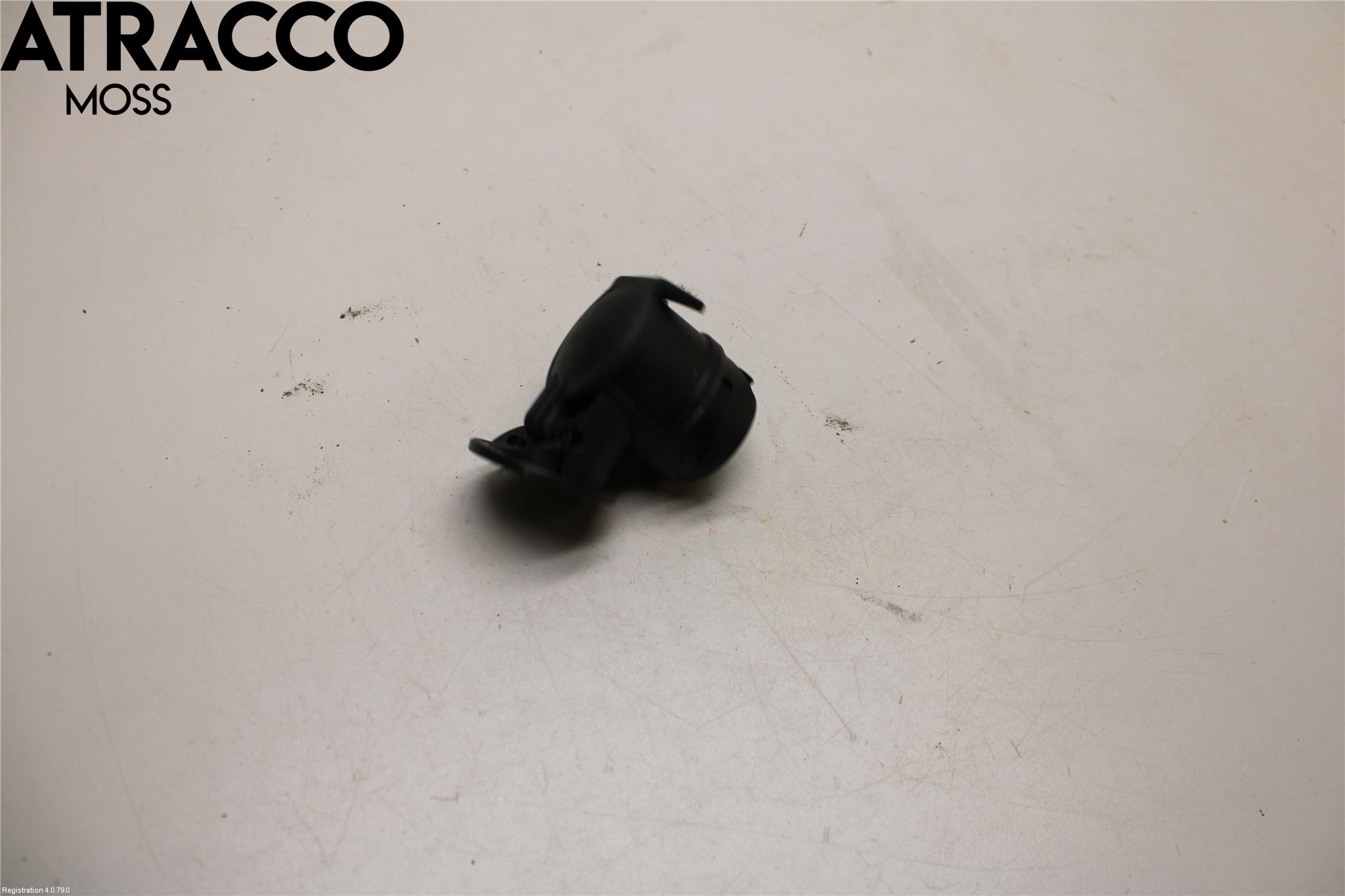 Volkswagen VW PASSAT 15-19 Tilhengerfeste El-Kontakt