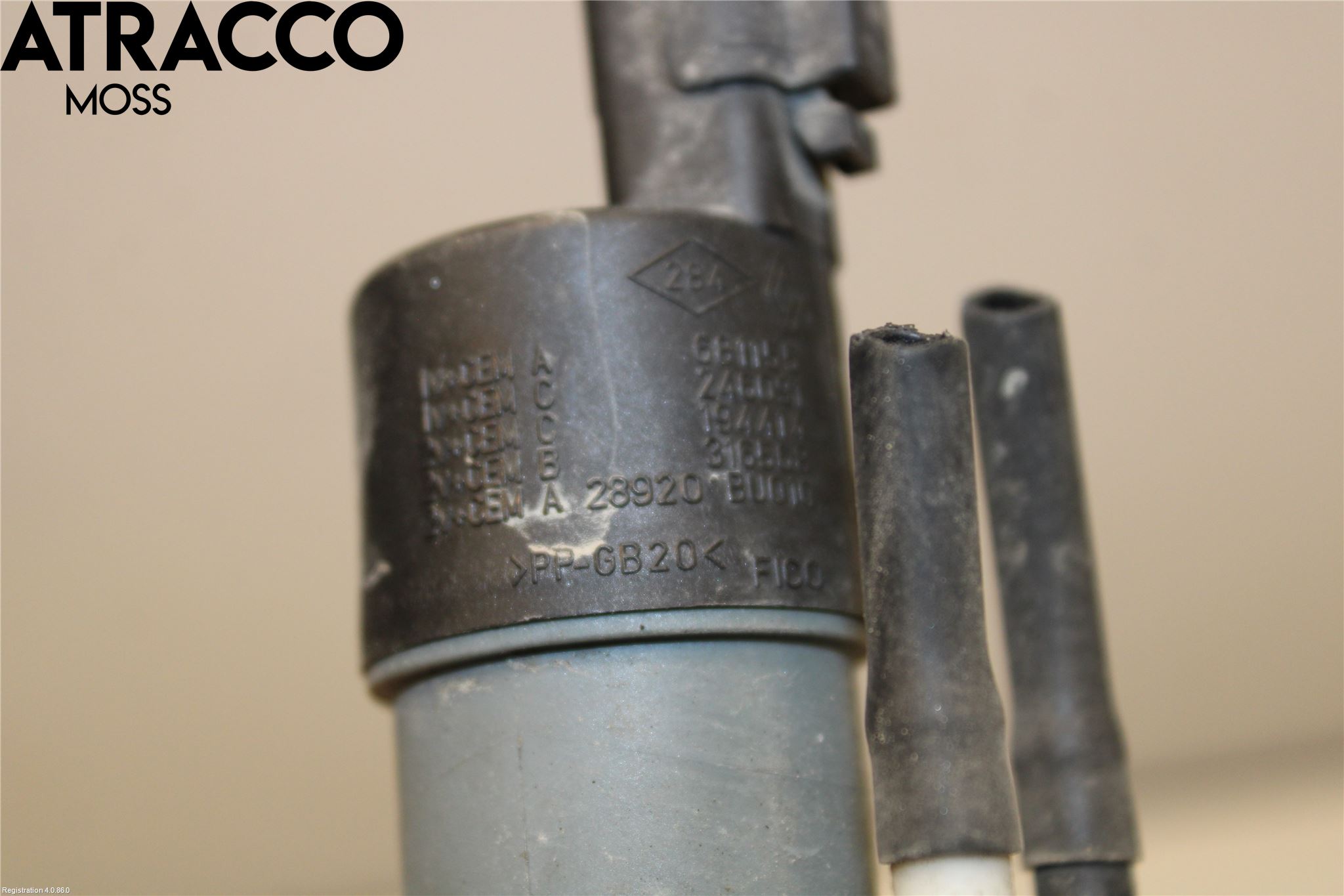 Nissan QASHQAI 10-14 Spylerpumpe Frontrute