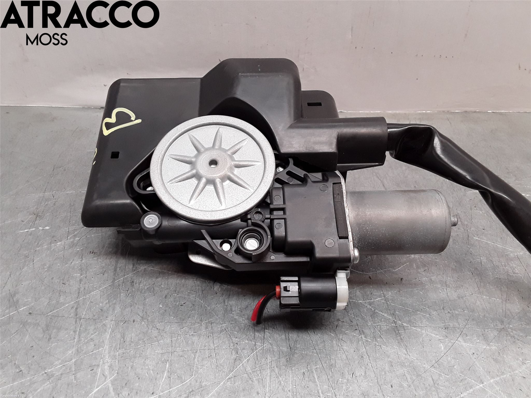 Toyota RAV4 13-18 Baklukeåpner Automatisk