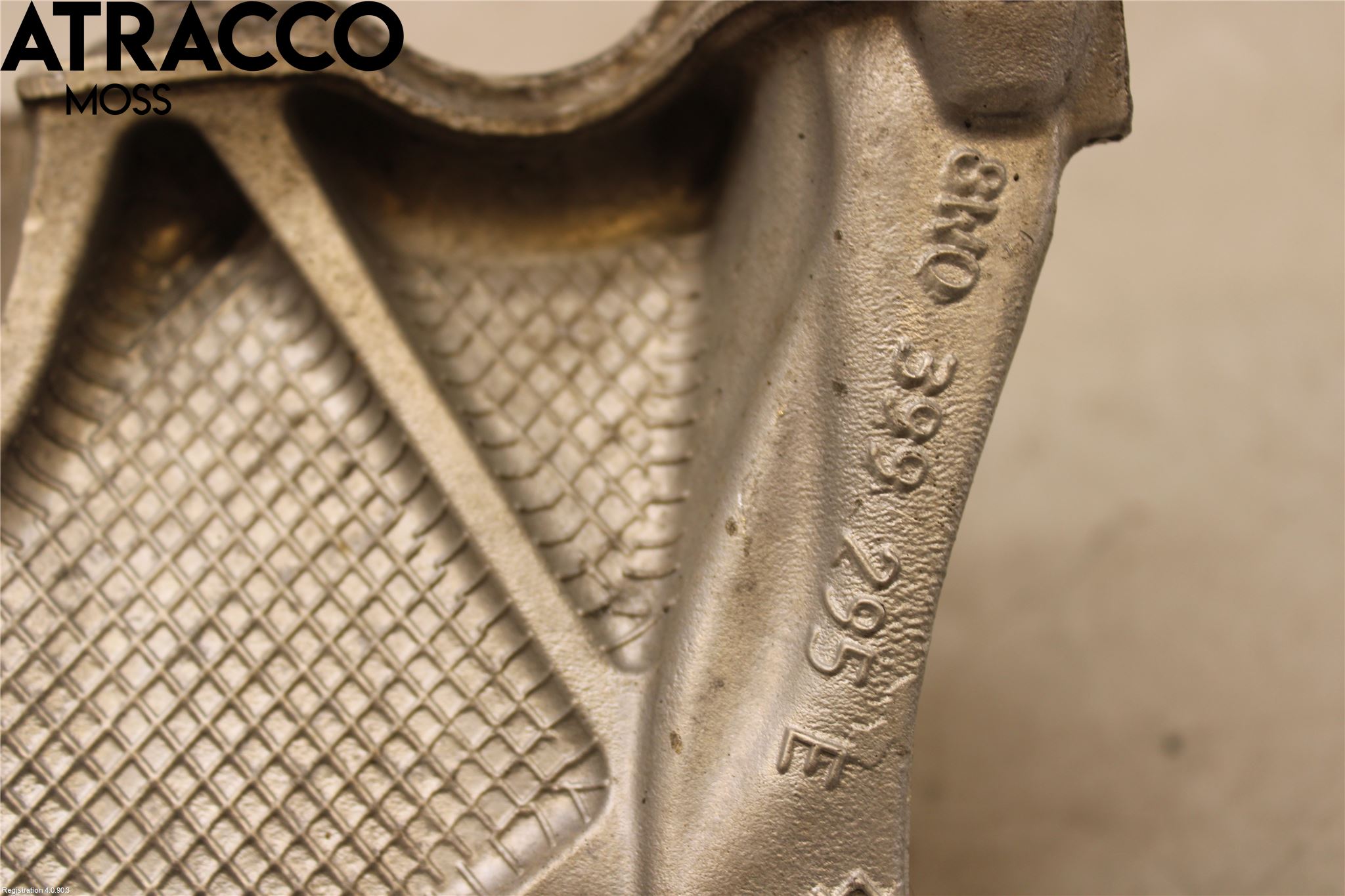 Audi A4 12-15 Forstillingsbjelke(Tvergående)