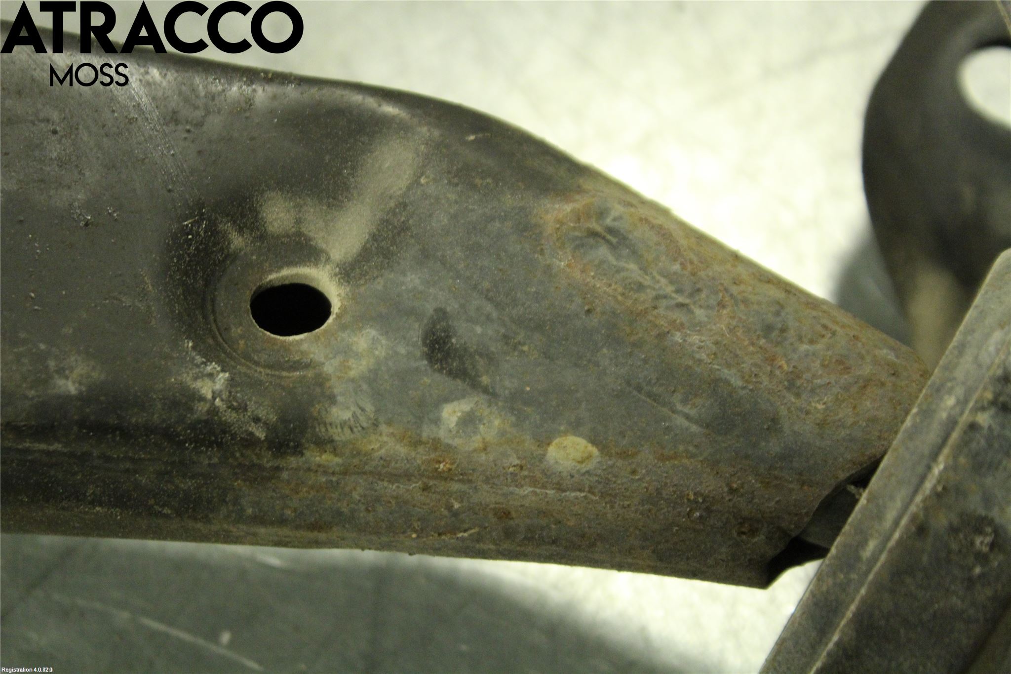 Ford FOCUS 11-14 Bærearm Foran Høyre Nedre