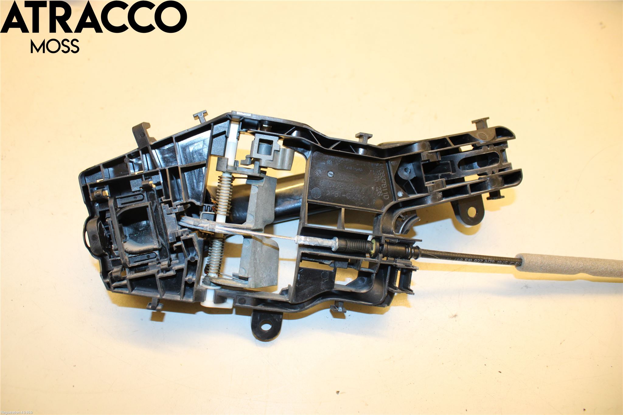 Volkswagen VW PASSAT 15-19 Dørhandtak Ytre Venstre