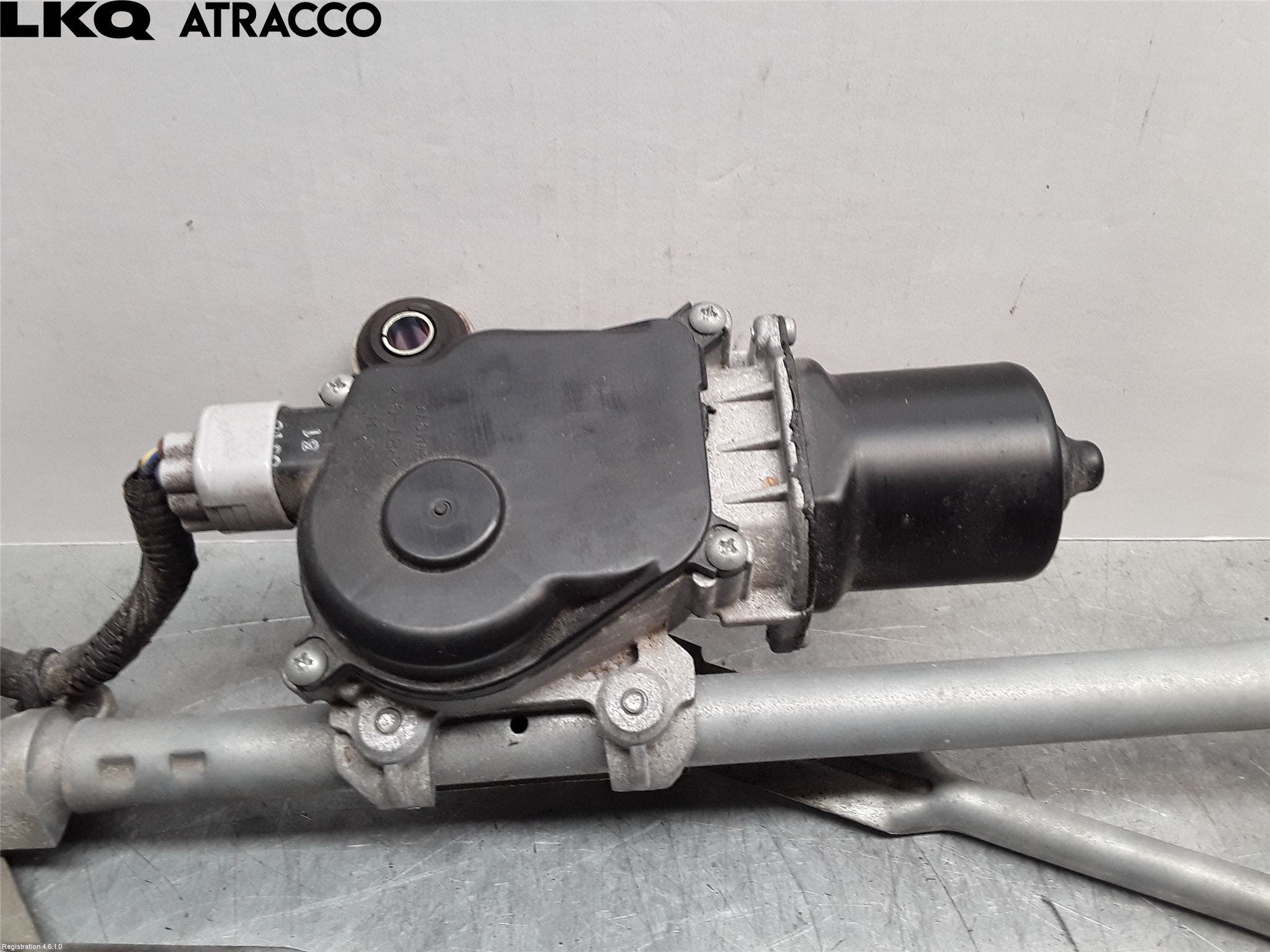 Nissan LEAF 11-17 Viskermotor Frontrute