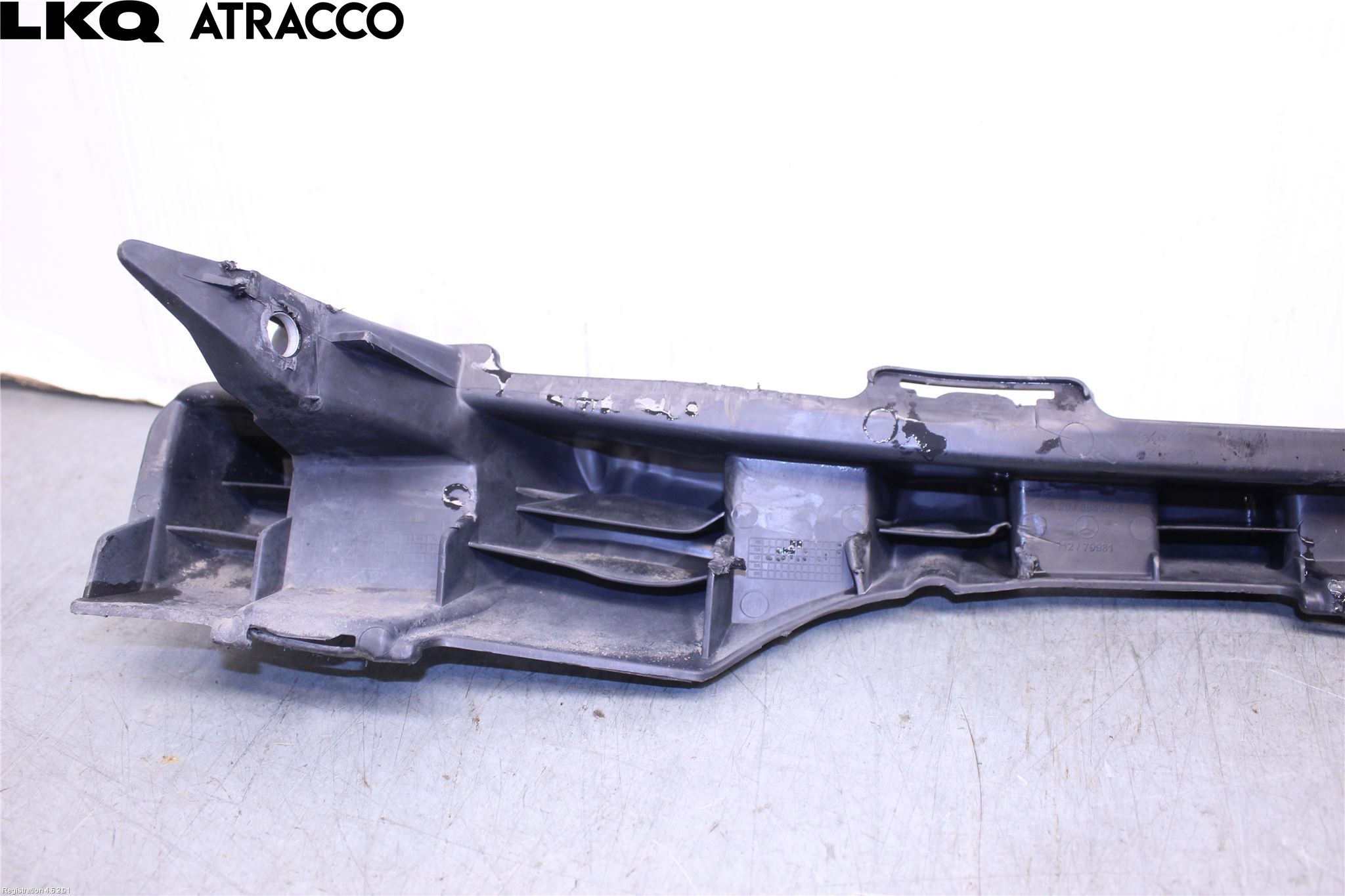 Mercedes-Benz MB C-KLASS (W204) 07-15 Støtfanger Foran Demper