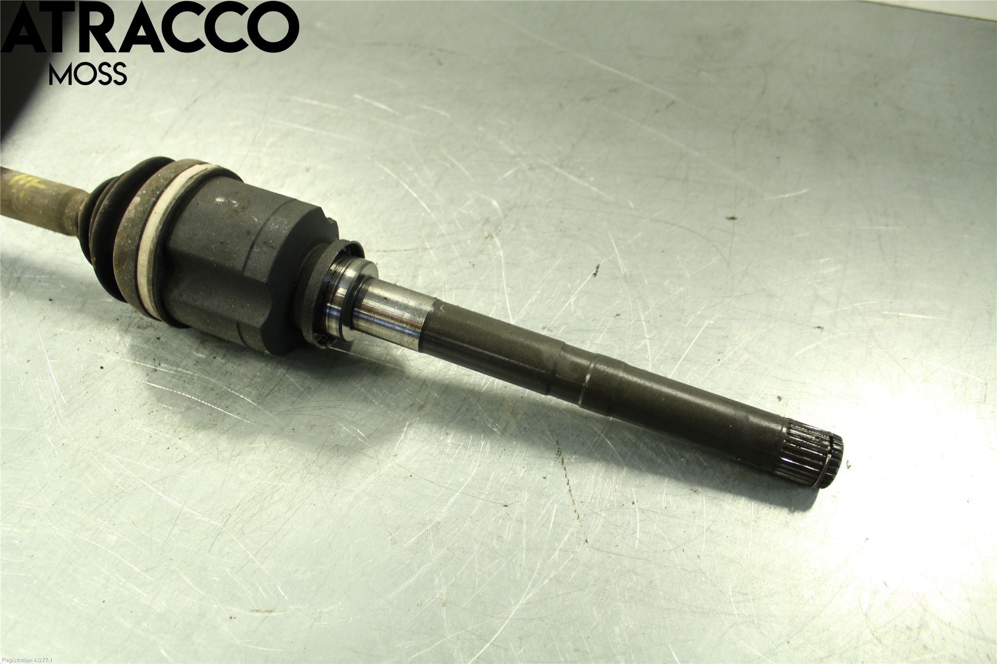 Mitsubishi OUTLANDER 13-21 Drivaksel Foran Kompl Høyre