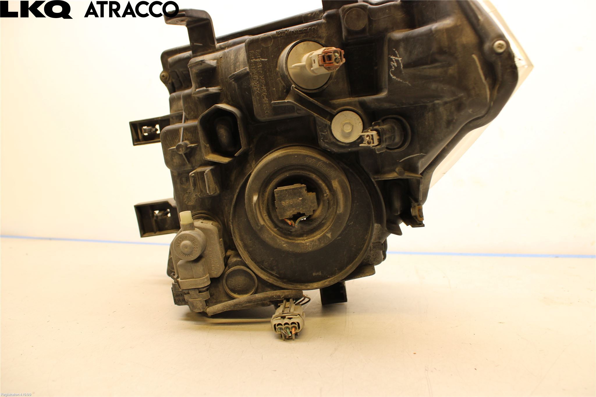 Nissan NAVARA 05-16 Frontlykt Høyre