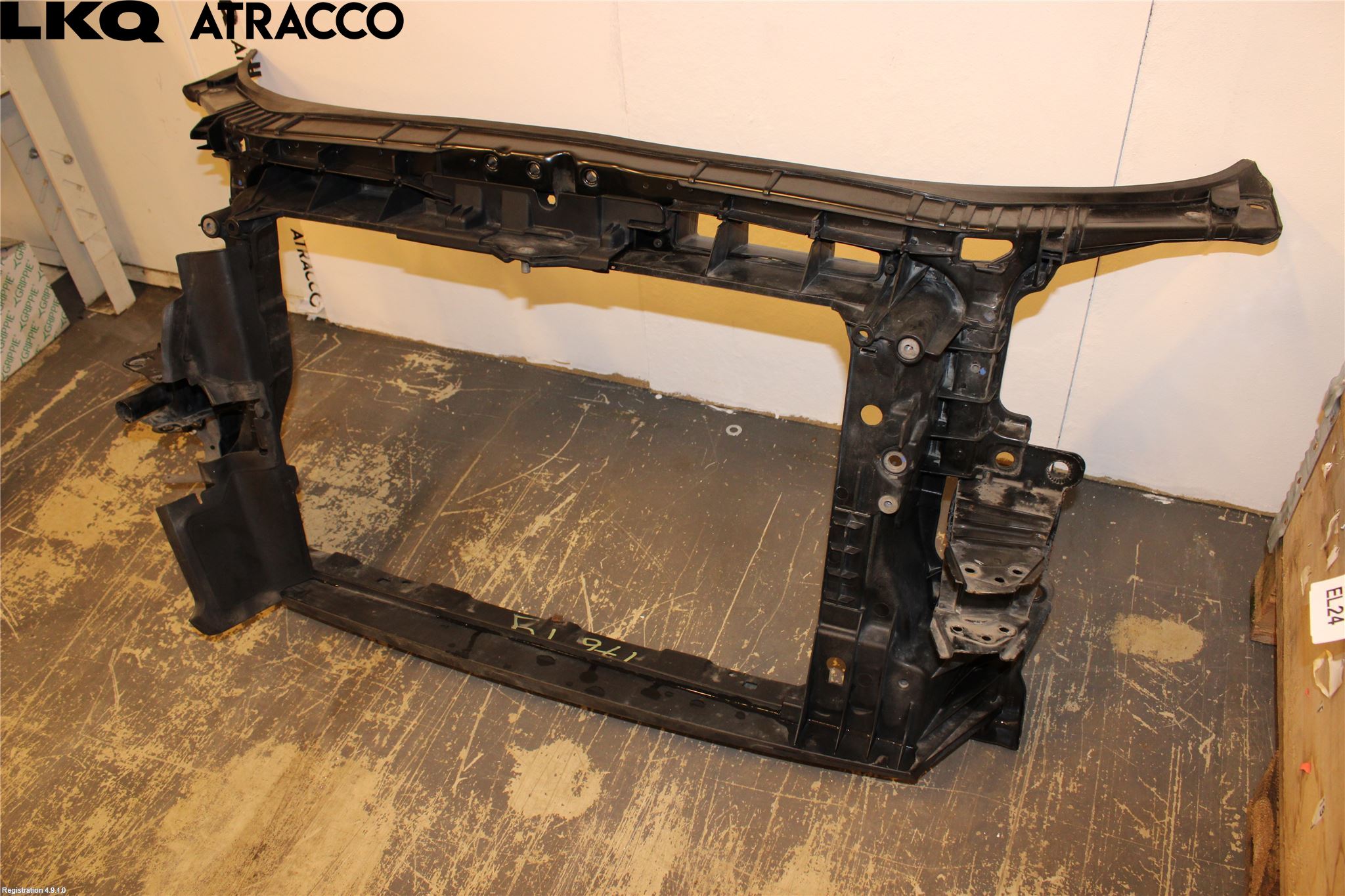 Audi A3/S3 05-13 Radiator Feste - Ramme - Bjelk