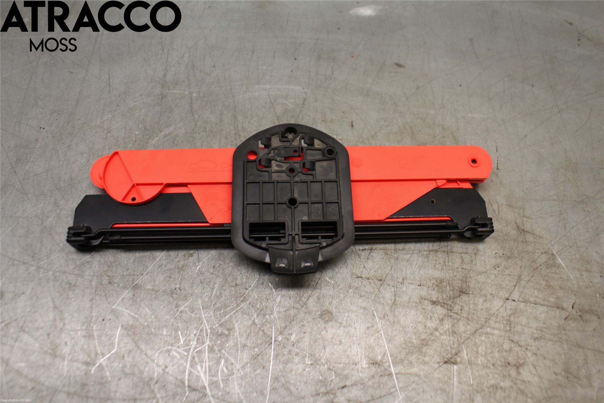 Mercedes-Benz MB CLK (C209) 02-09 Varseltrekant