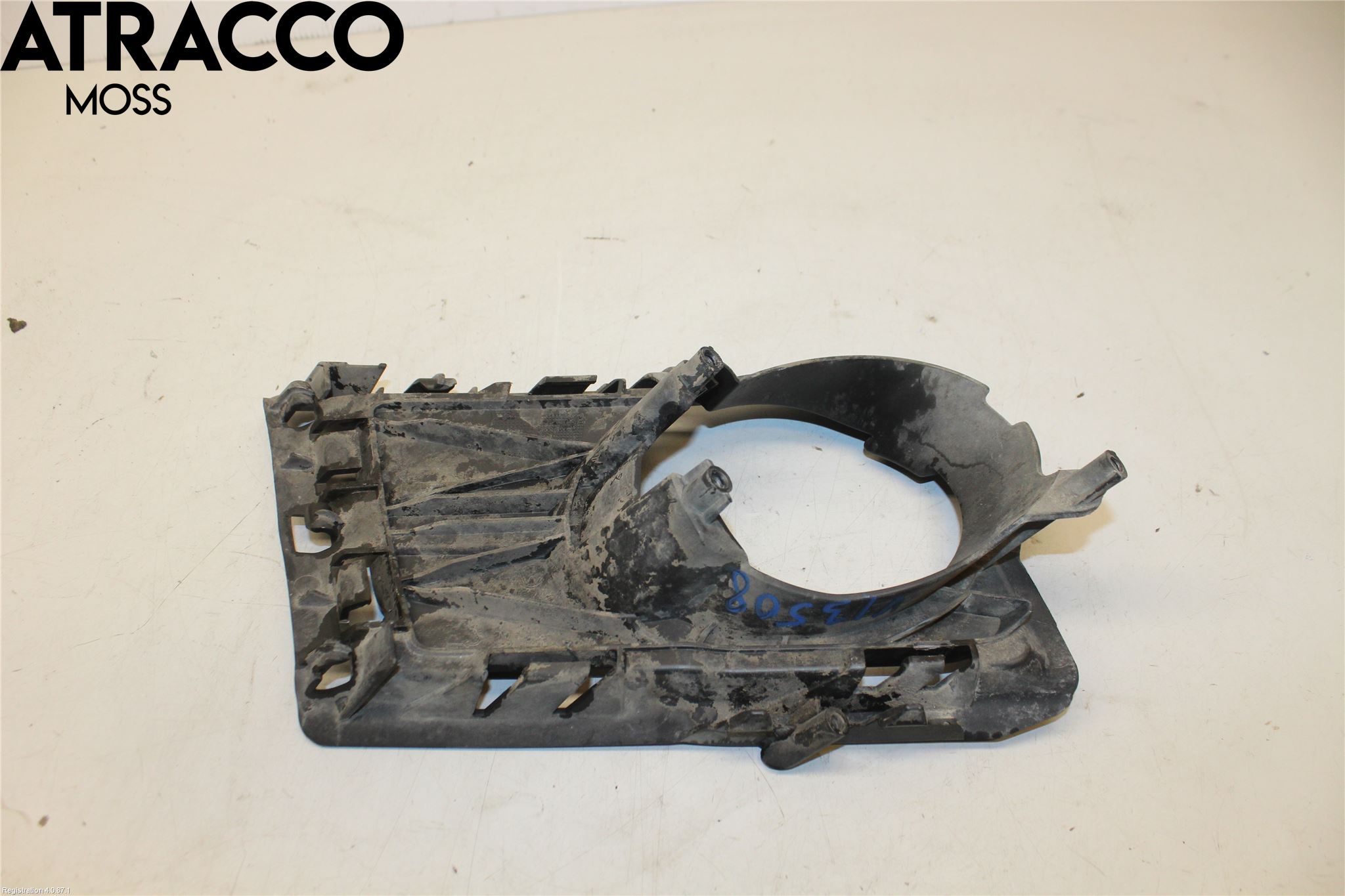 Volkswagen VW TIGUAN 07-16 Grilldel Venstre