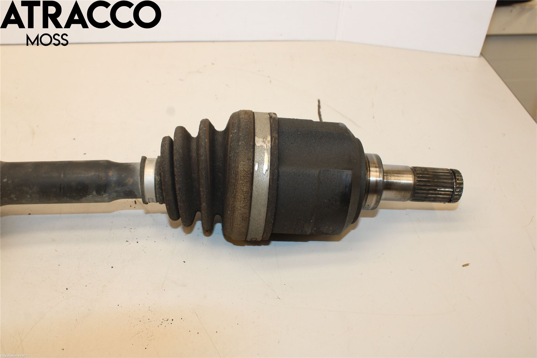 Kia SPORTAGE (SL) 11-15 Drivaksel Foran Kompl Høyre