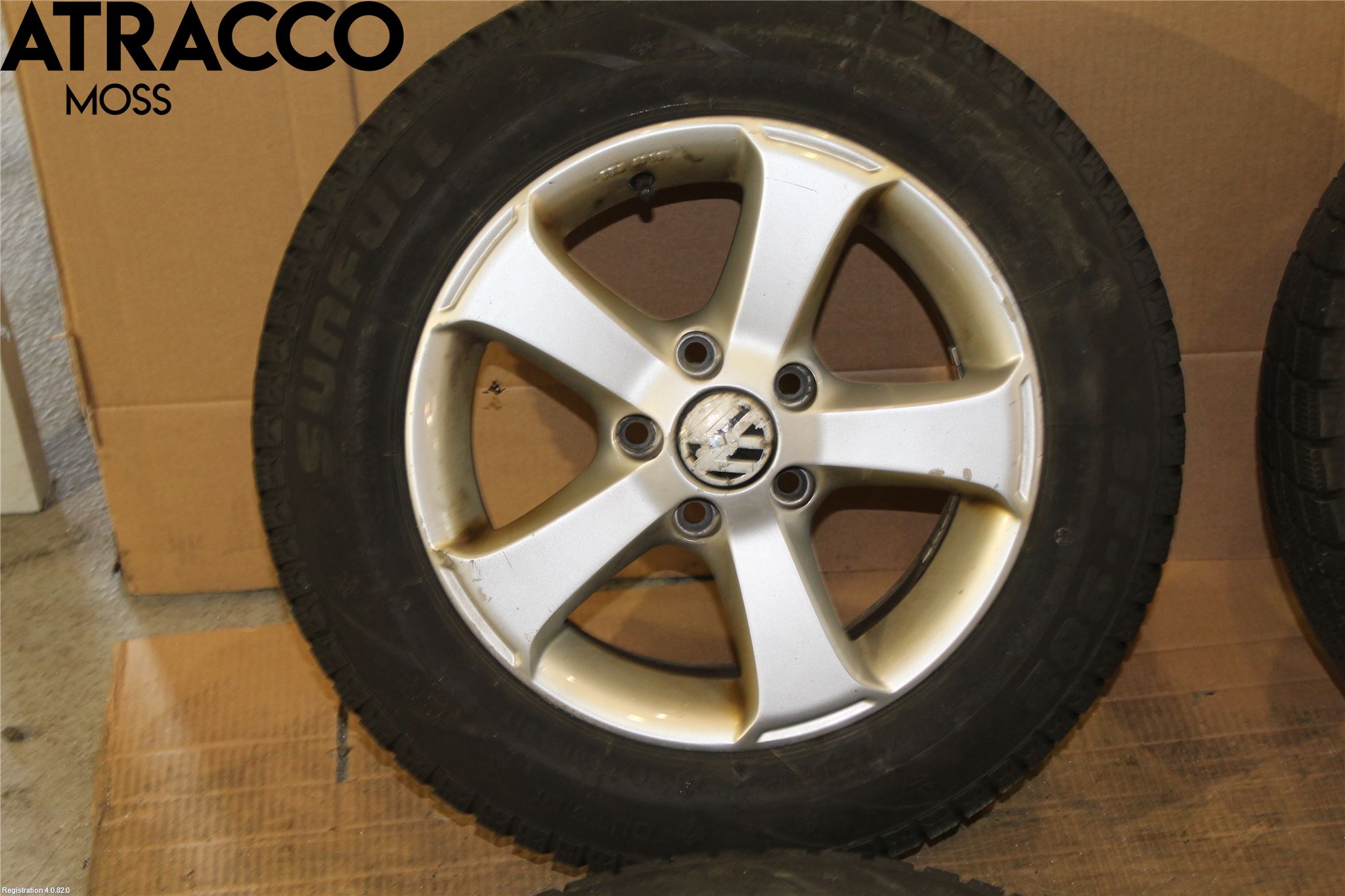 Volkswagen VW GOLF VI 09-13 Dekk 15 195-65-15