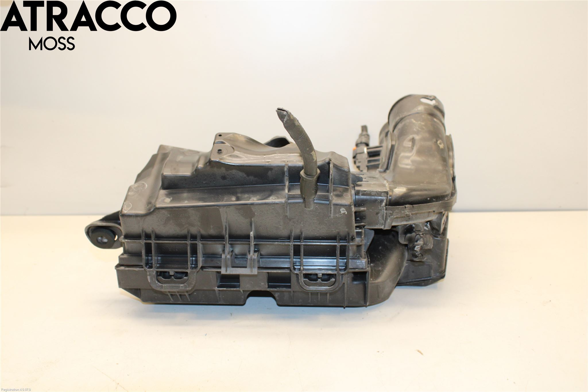 Peugeot 5008 17-24 Luftfilter Boks