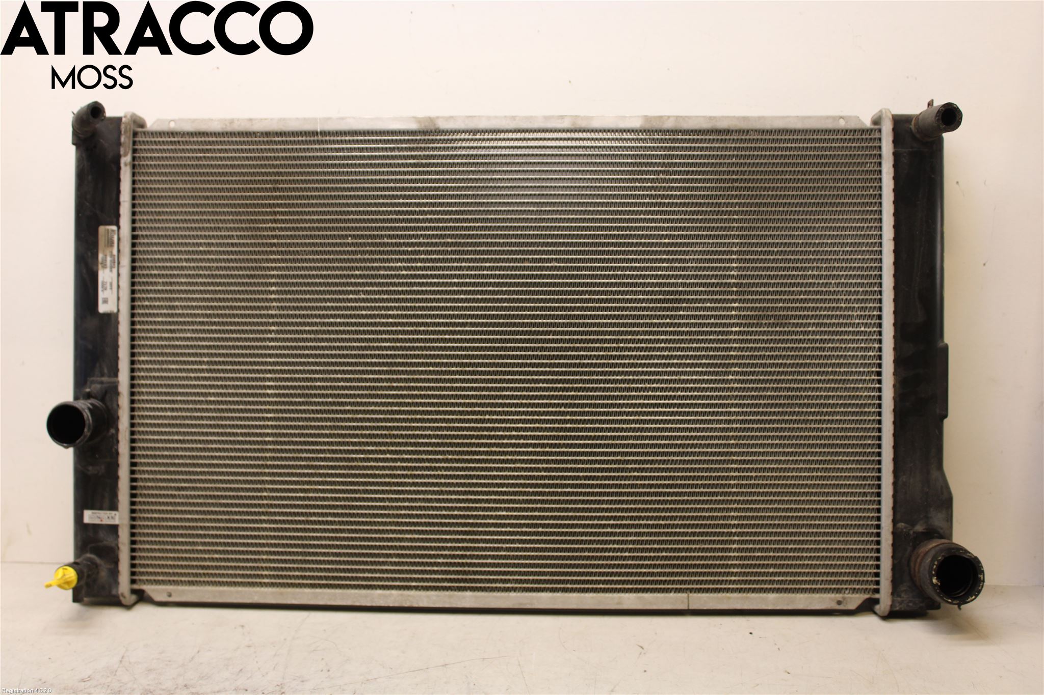 Toyota AURIS 13-19 Radiator Automat