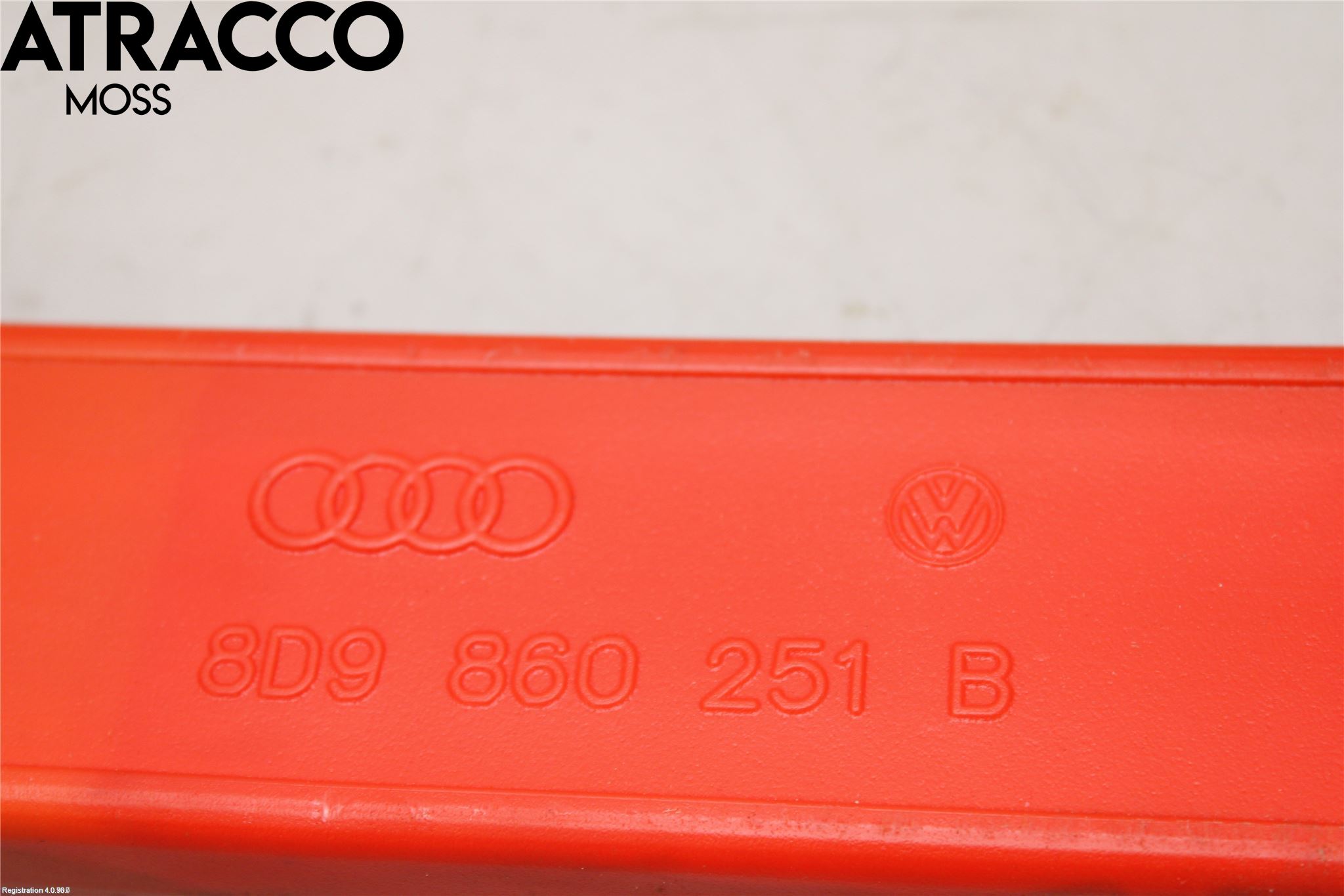 Volkswagen VW PASSAT 15-19 Varseltrekant