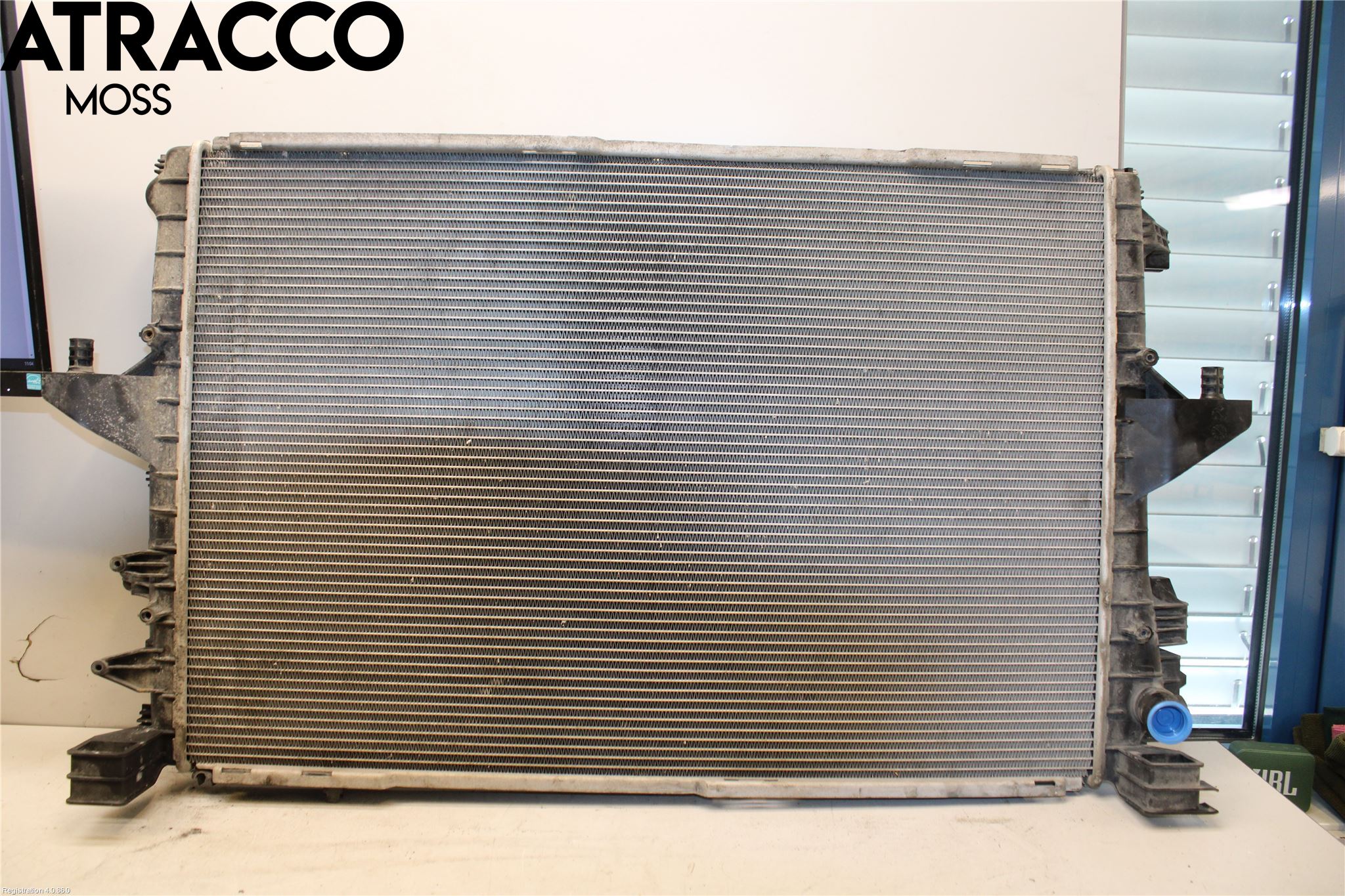 Volkswagen VW TRANSP/CARAVELLE (T5) 04-15 Radiator Manuell