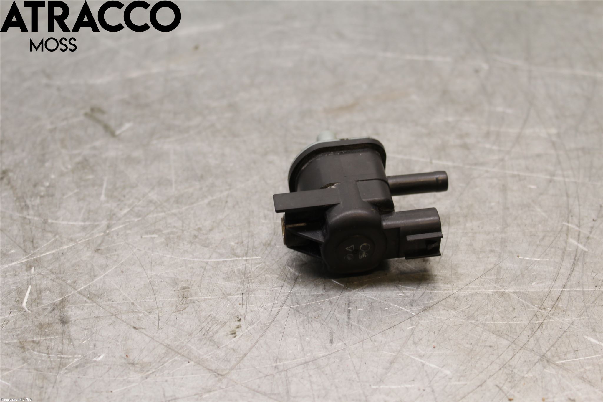 Toyota YARIS XP130 12-14 Vacuumventil