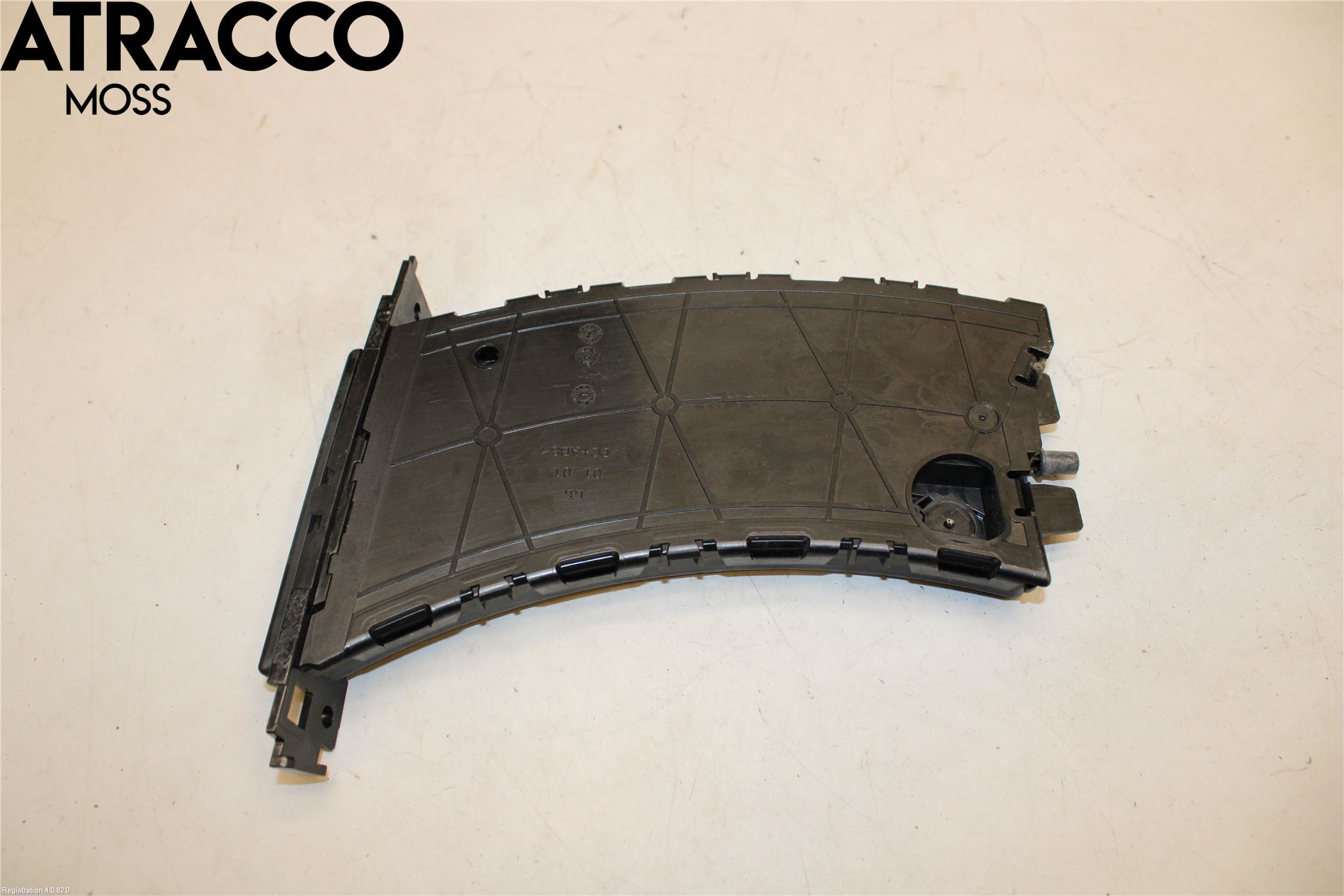 BMW 3 E90/91 SED/TOU 05-12 Innr Koppholder