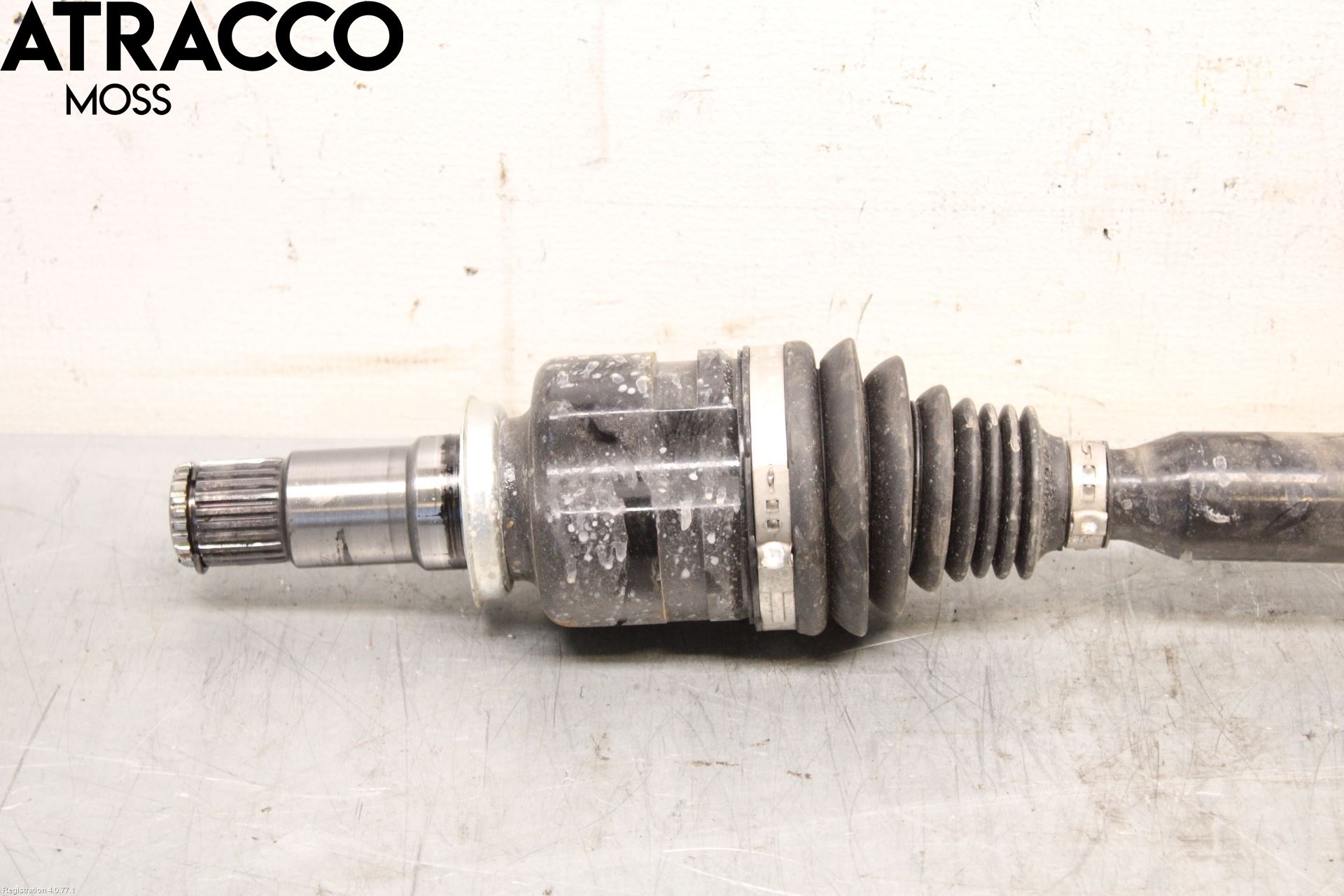 Toyota COROLLA 19- Drivaksel Foran Kompl Høyre