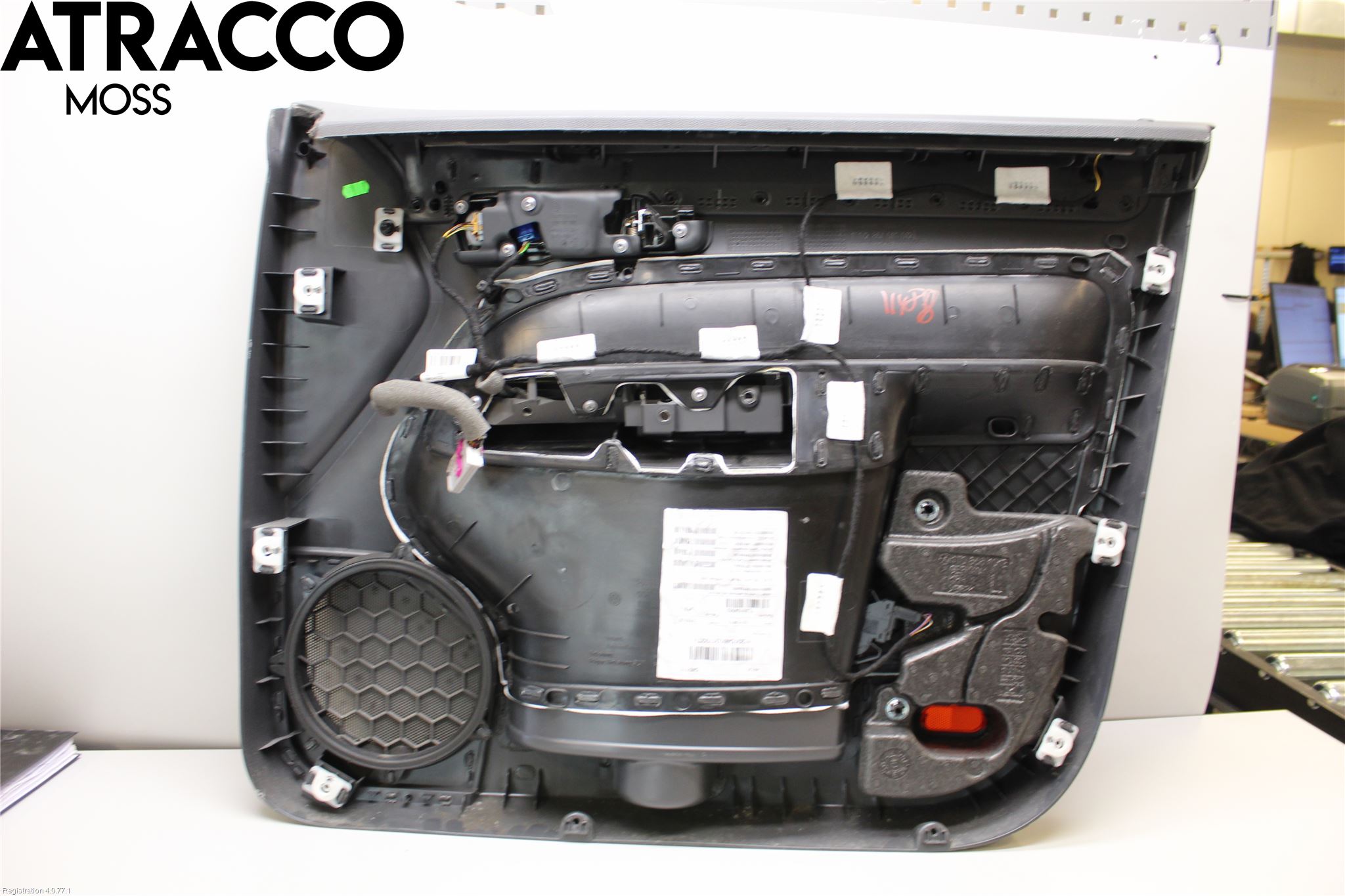 Volkswagen VW TOURAN 10-15 Innr Dørtrekk Venstre