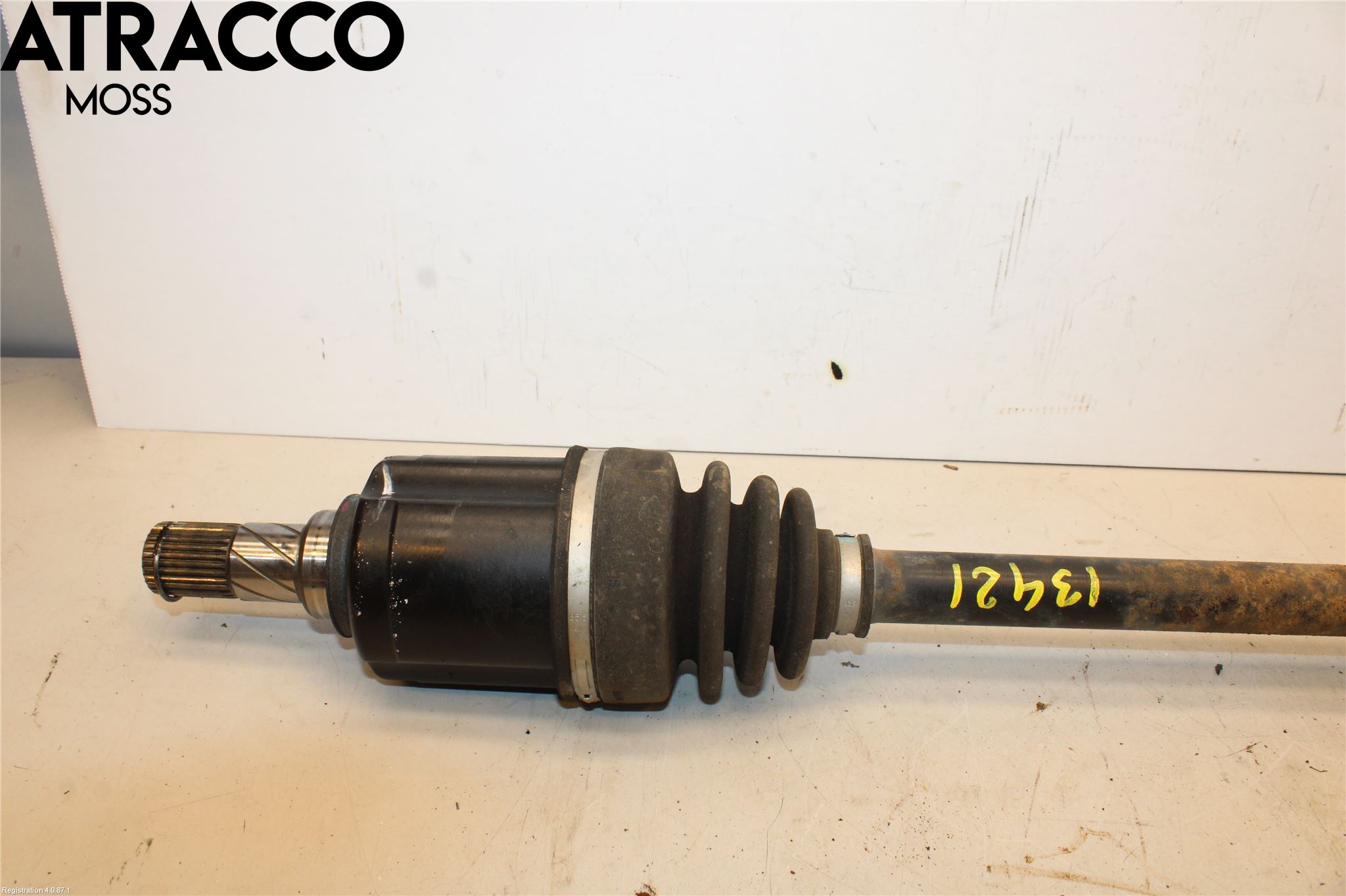 Nissan E-NV200/EVALIA Drivaksel Foran Kompl Høyre