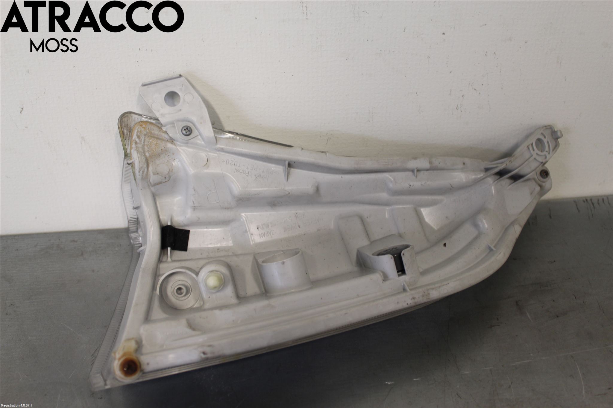 Nissan LEAF 11-17 Frontlykt Hus Høyre