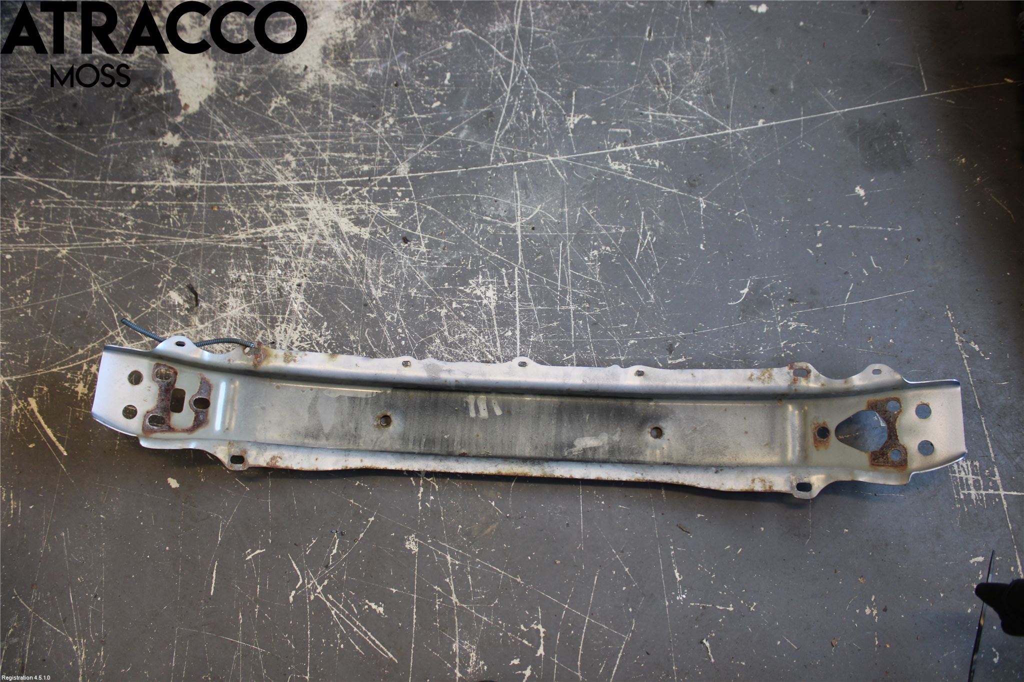 Toyota YARIS XP130 12-14 Støtfanger Foran Bjelke