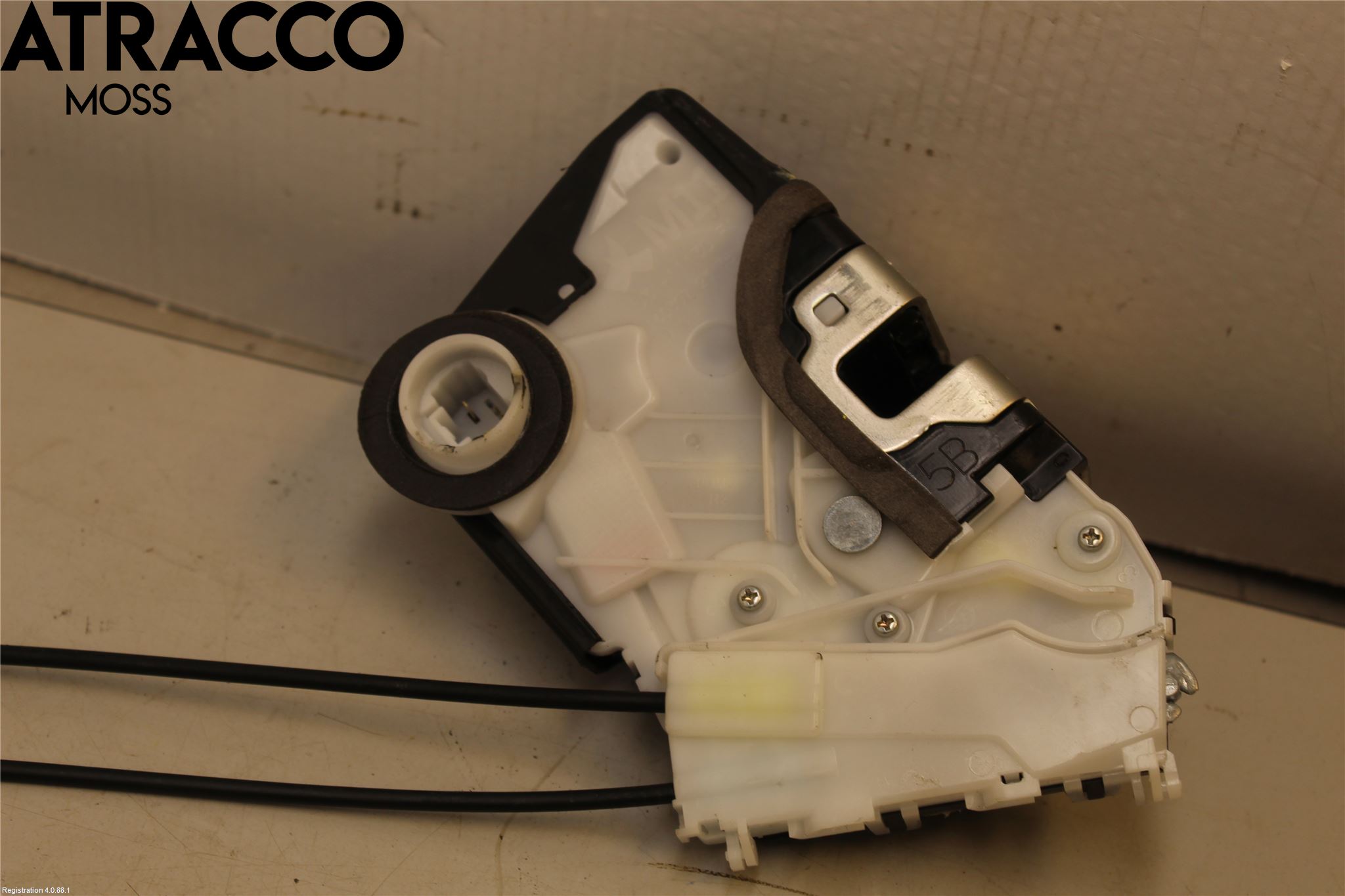 Toyota YARIS XP130 15-20 Dørlås - Låsekasse