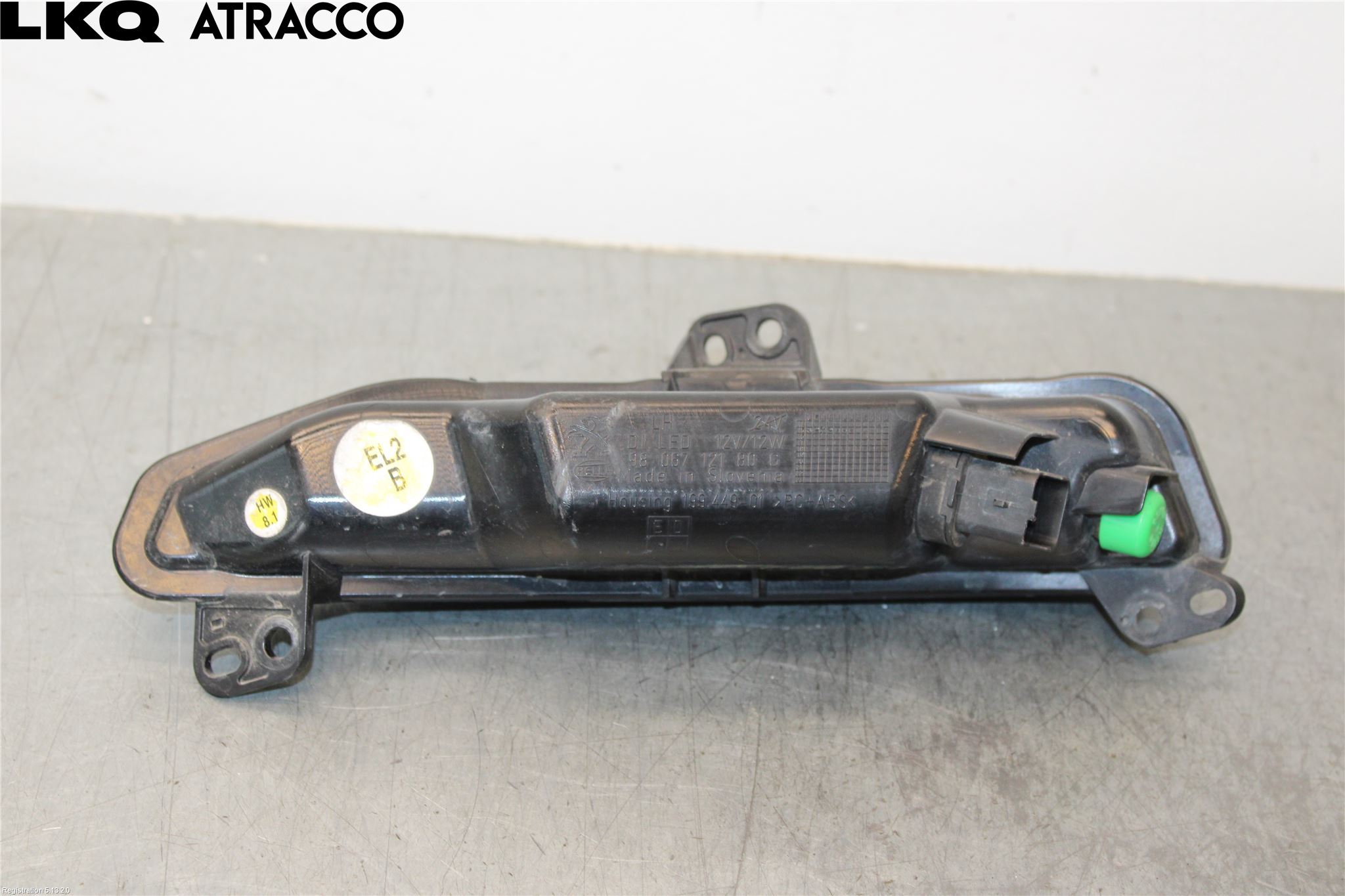 Peugeot 308 14-21 Parklykt Foran Venstre