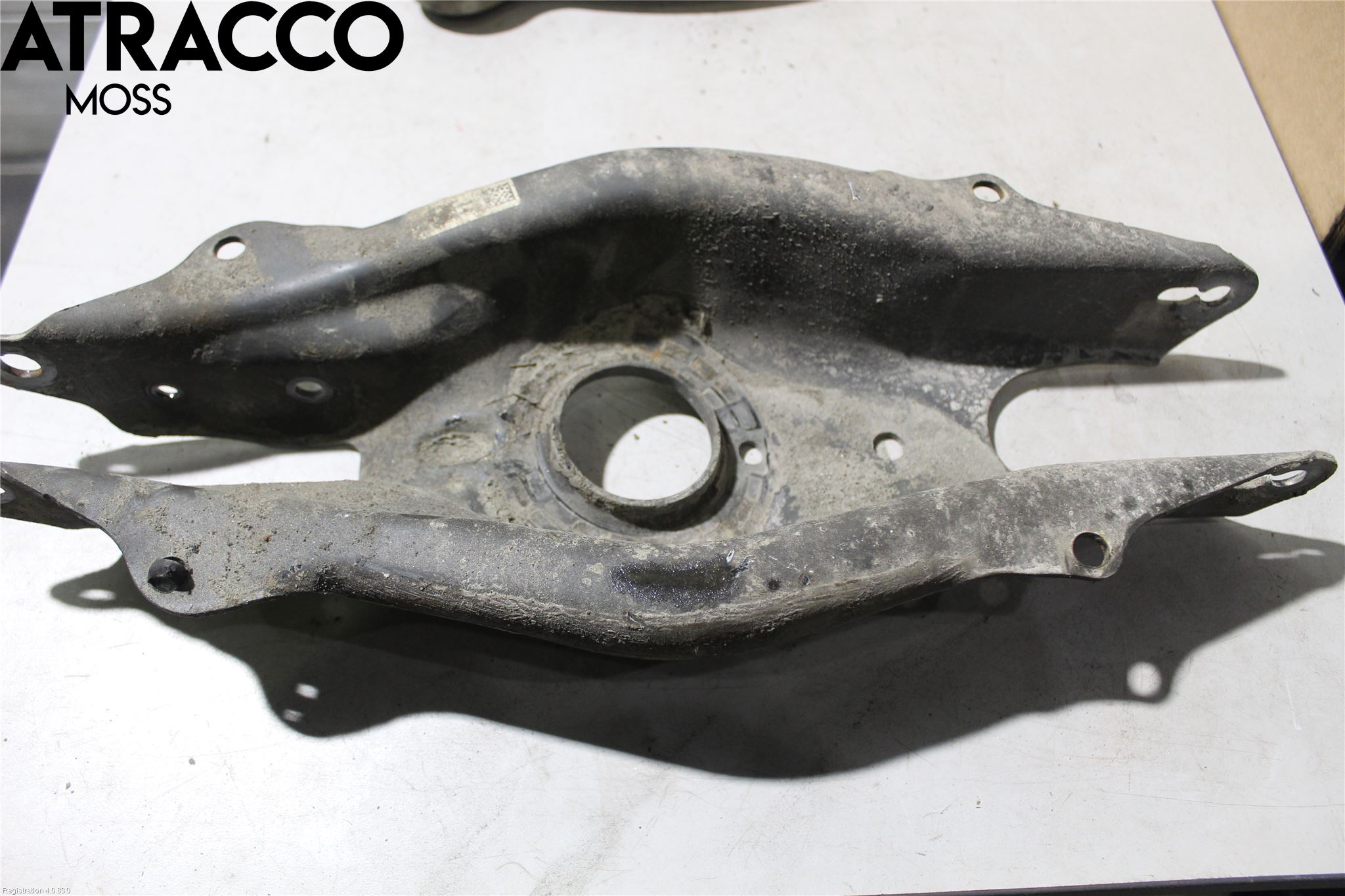 Mercedes-Benz MB GLC-KLASS (X253/C253) 15-22 Bærearm Bak Venstre