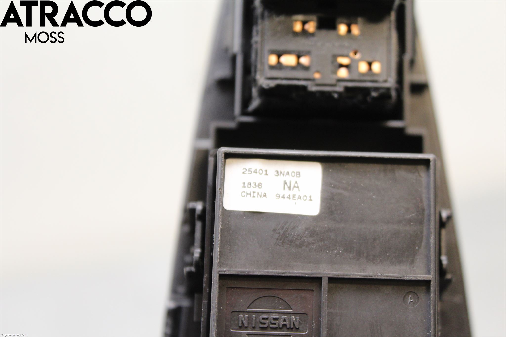 Nissan LEAF 11-17 Bryter Vindusheis