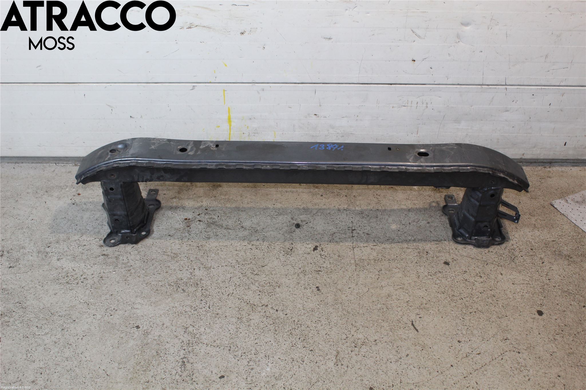 Volvo V50 08-12 Støtfanger Foran Bjelke