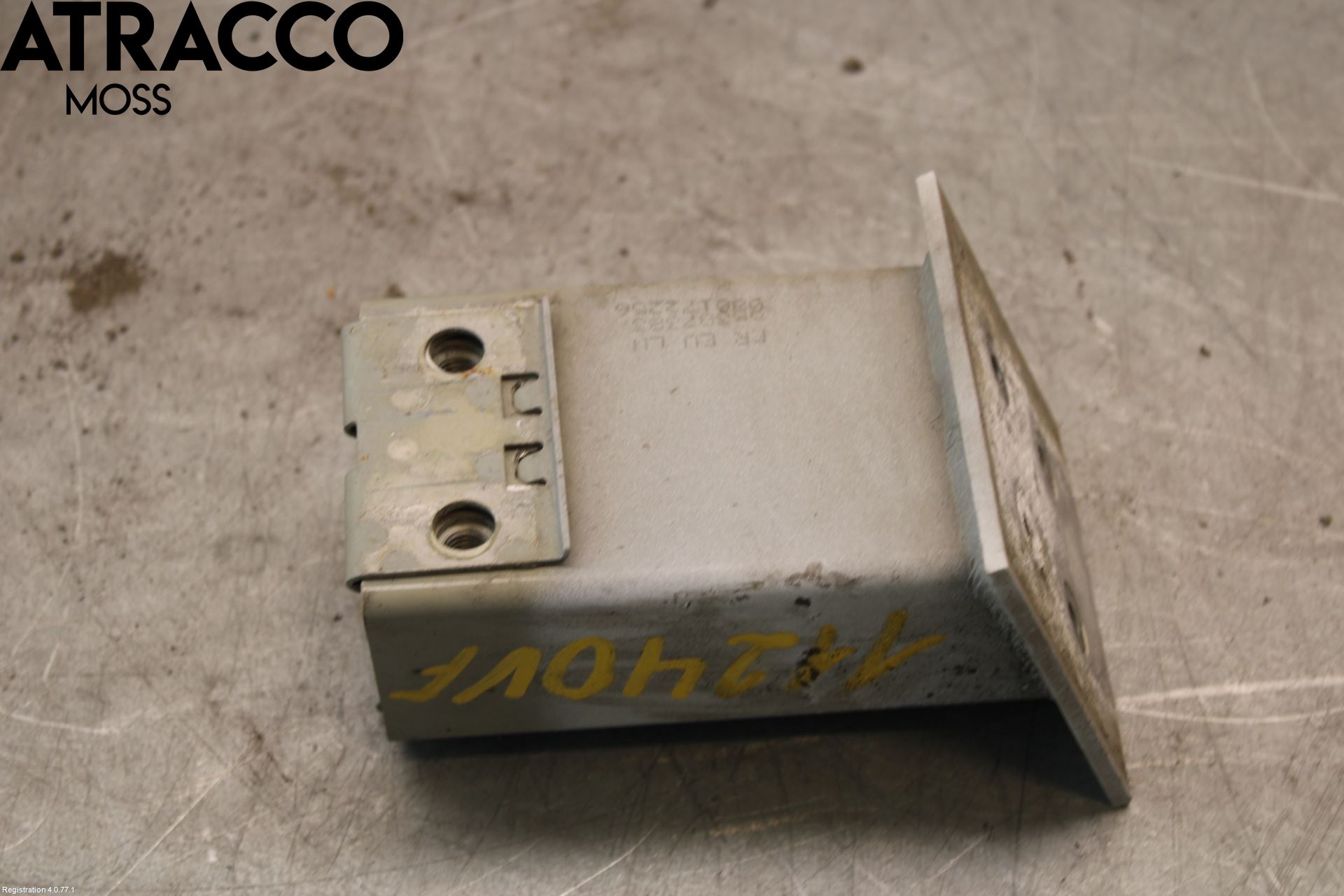 Opel AMPERA 17- Støtfanger Foran Feste