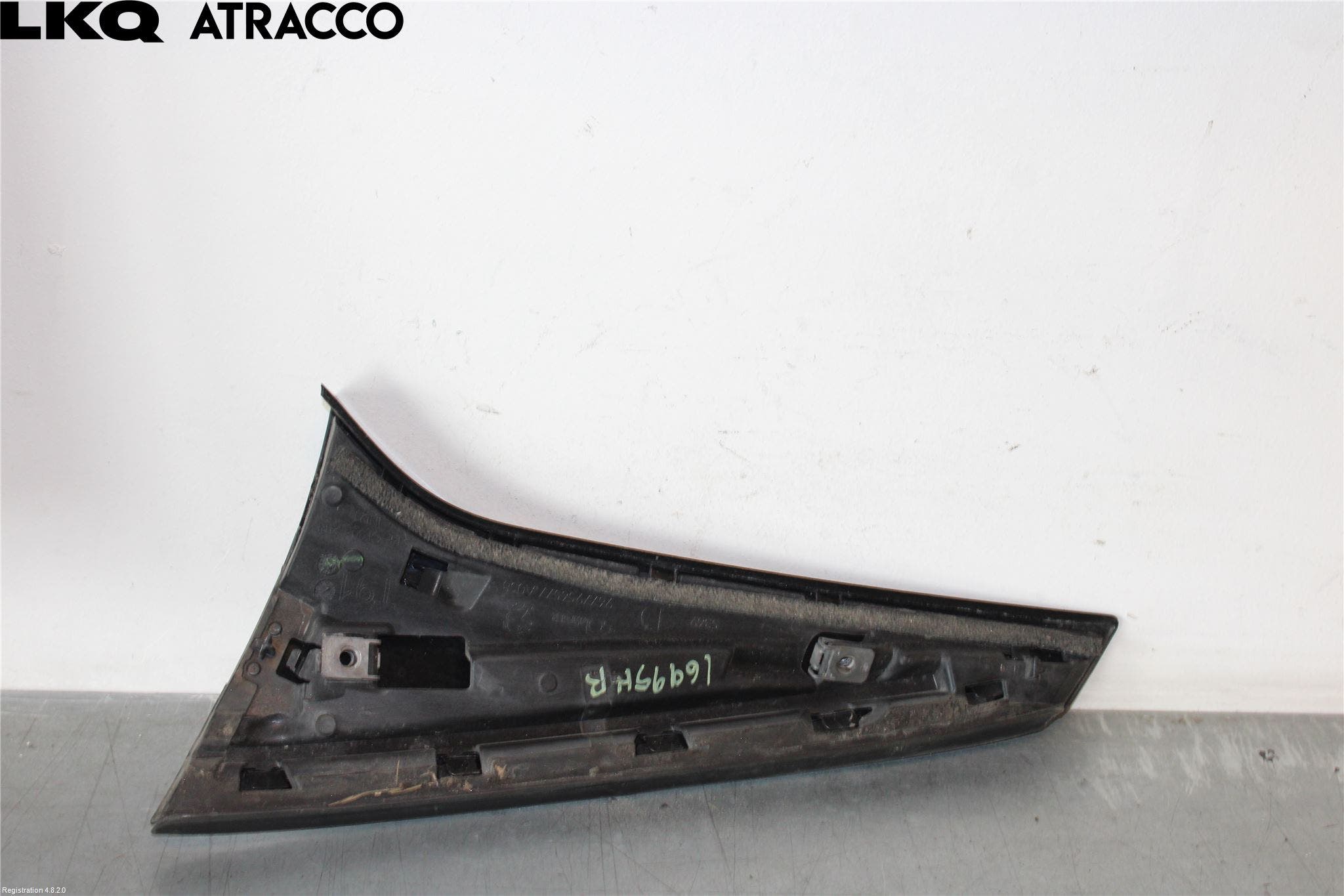 Peugeot 308 14-21 List Høyre Side