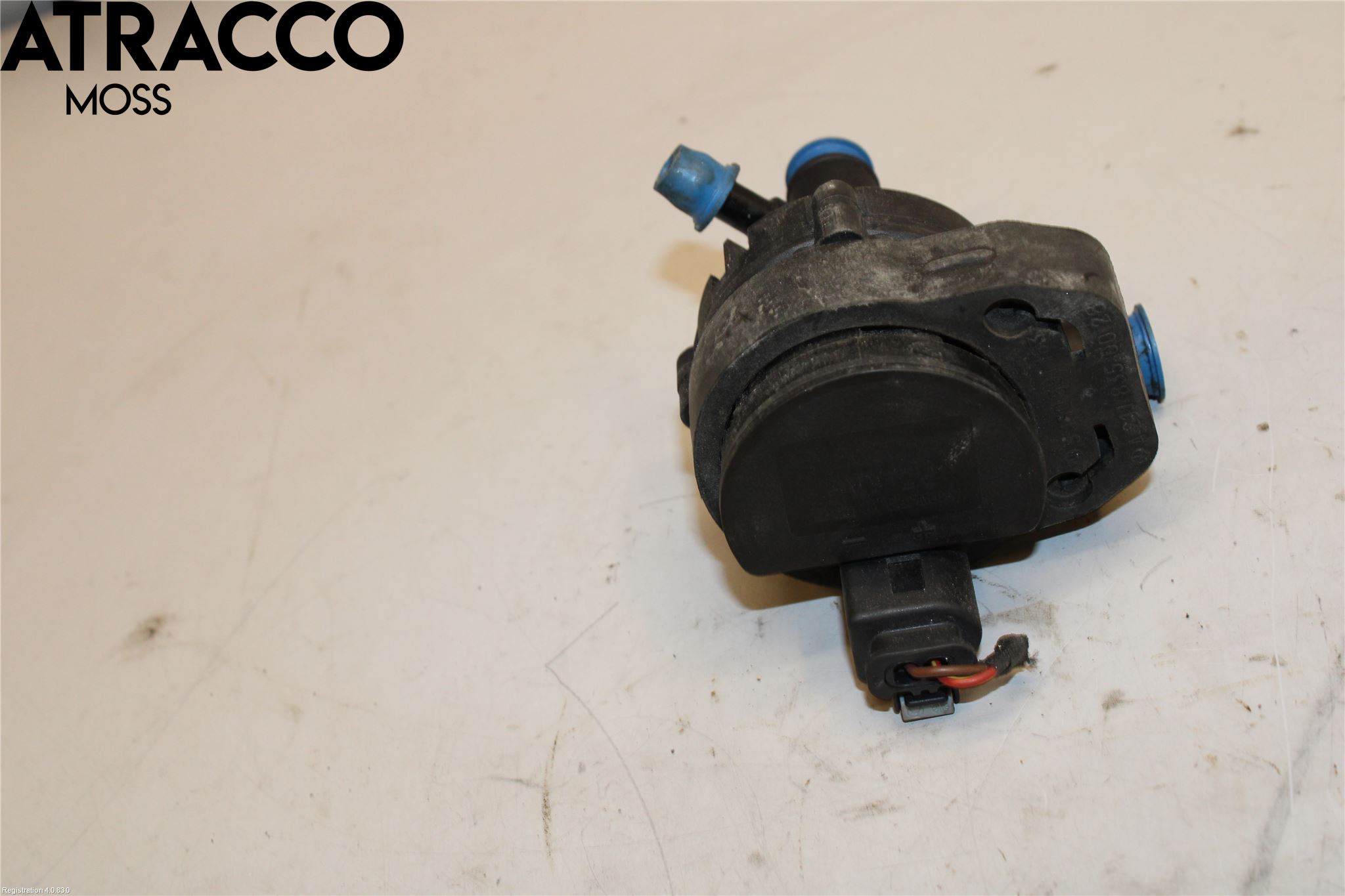 Mercedes-Benz MB E-KLASS (W212) 09-16 Vannpumpe