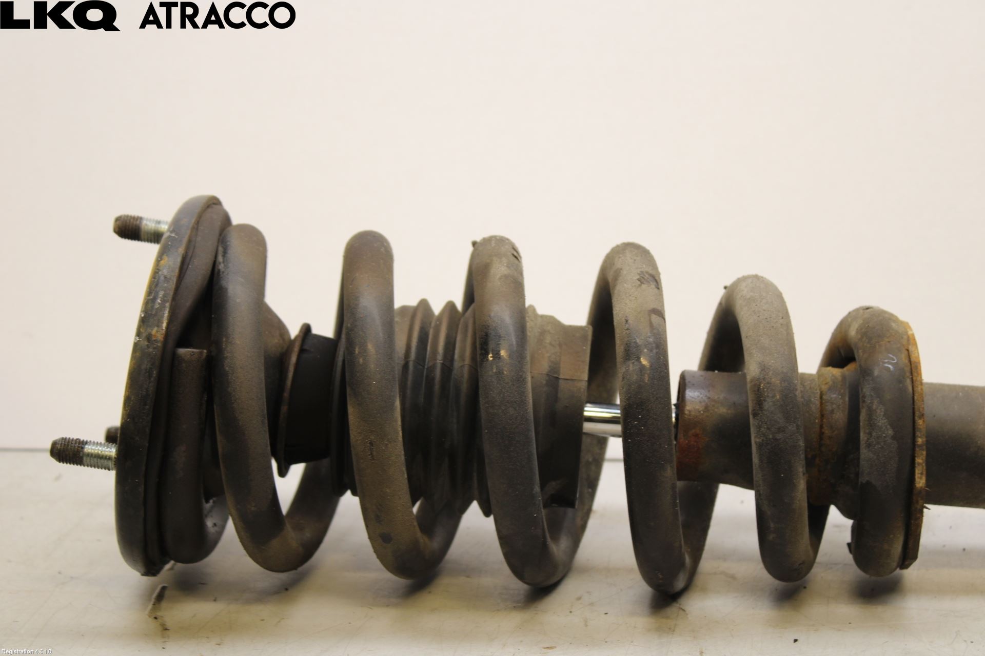 Mitsubishi L200 16-23 Fjærbein Foran Høyre