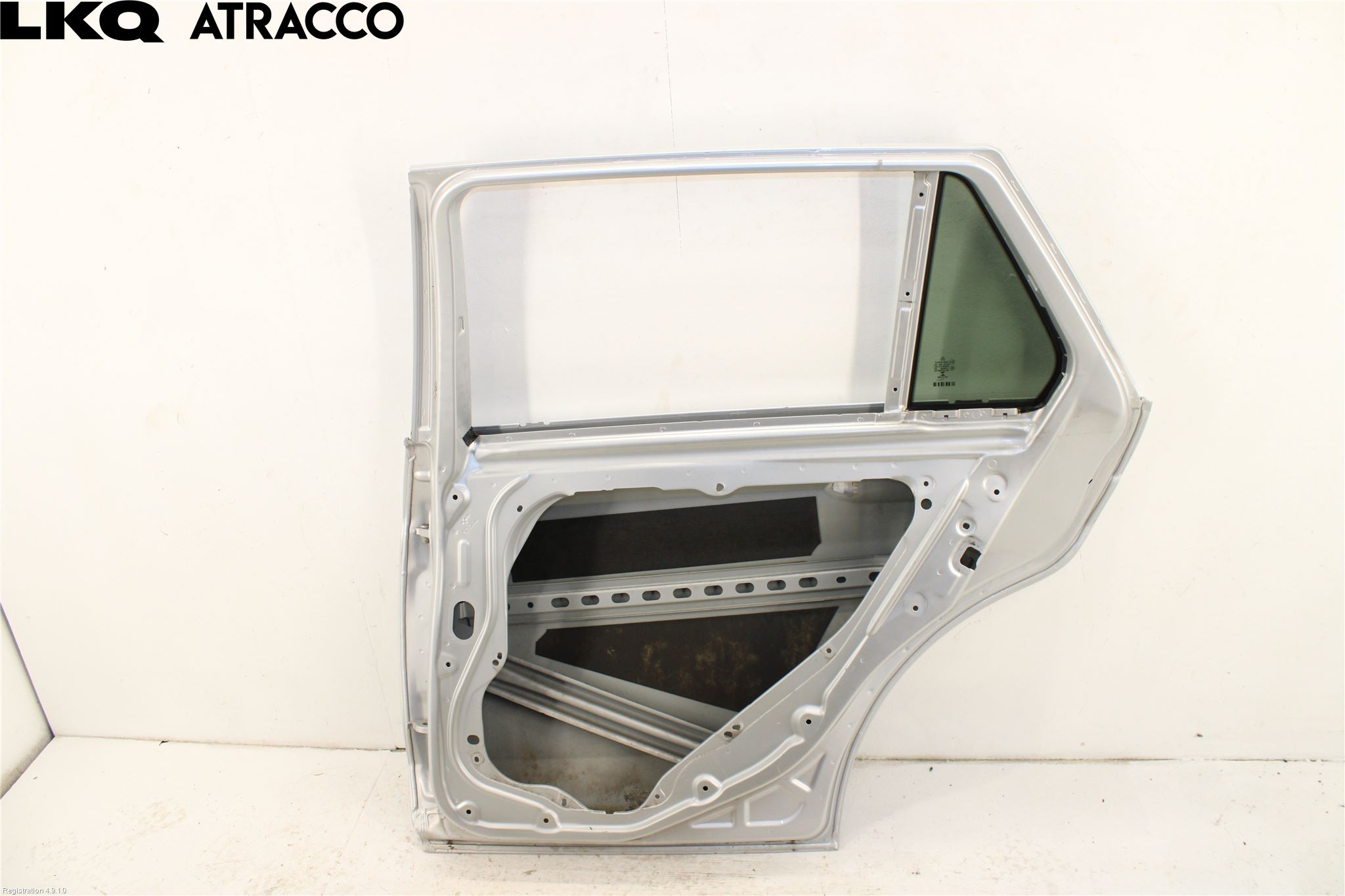 Mercedes-Benz MB E-KLASS (W212) 09-16 Dør 4D Bak Høyre