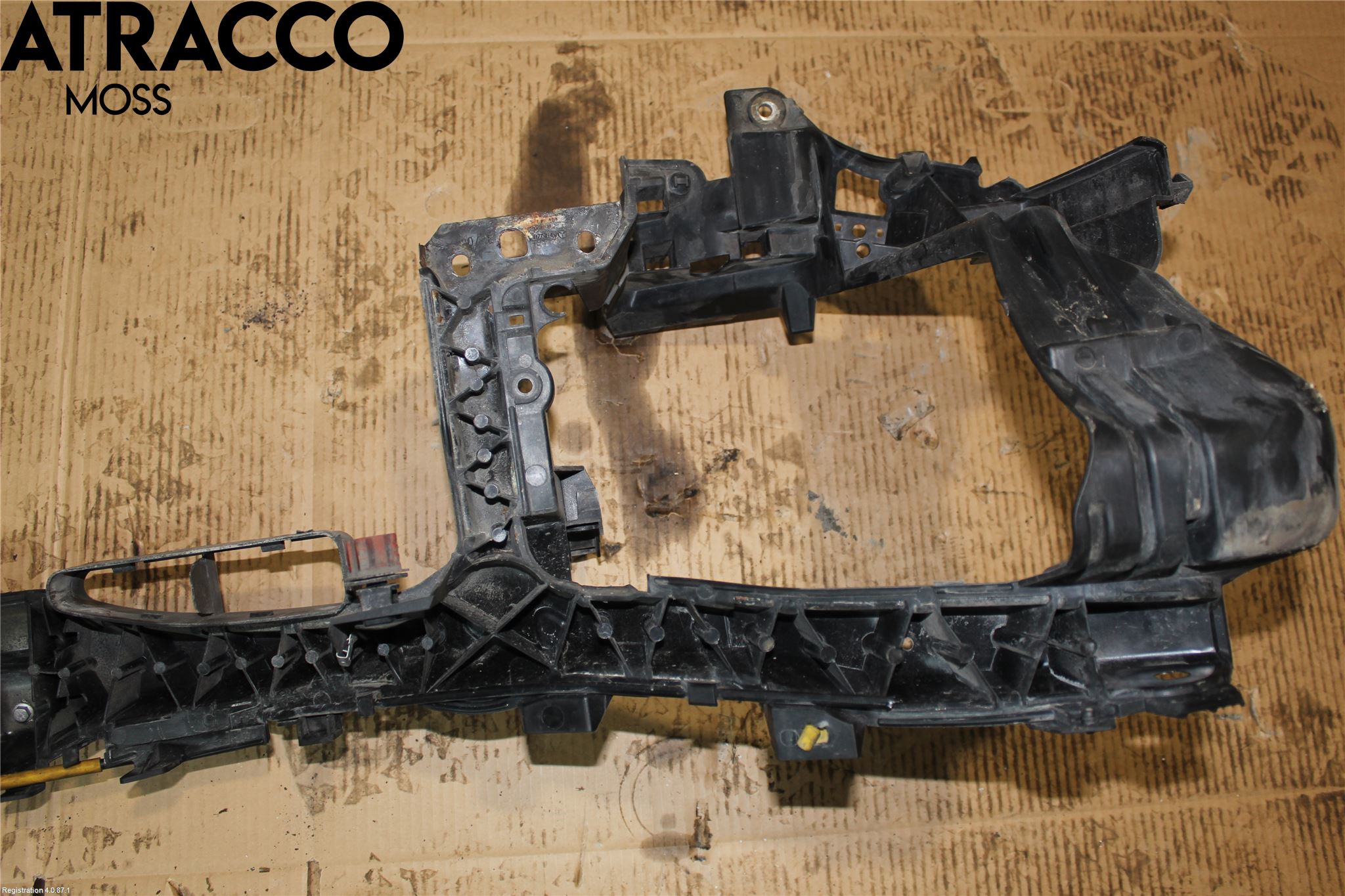 Mercedes-Benz MB B-KLASS (W245) 05-12 Frontlykt Holder-Feste