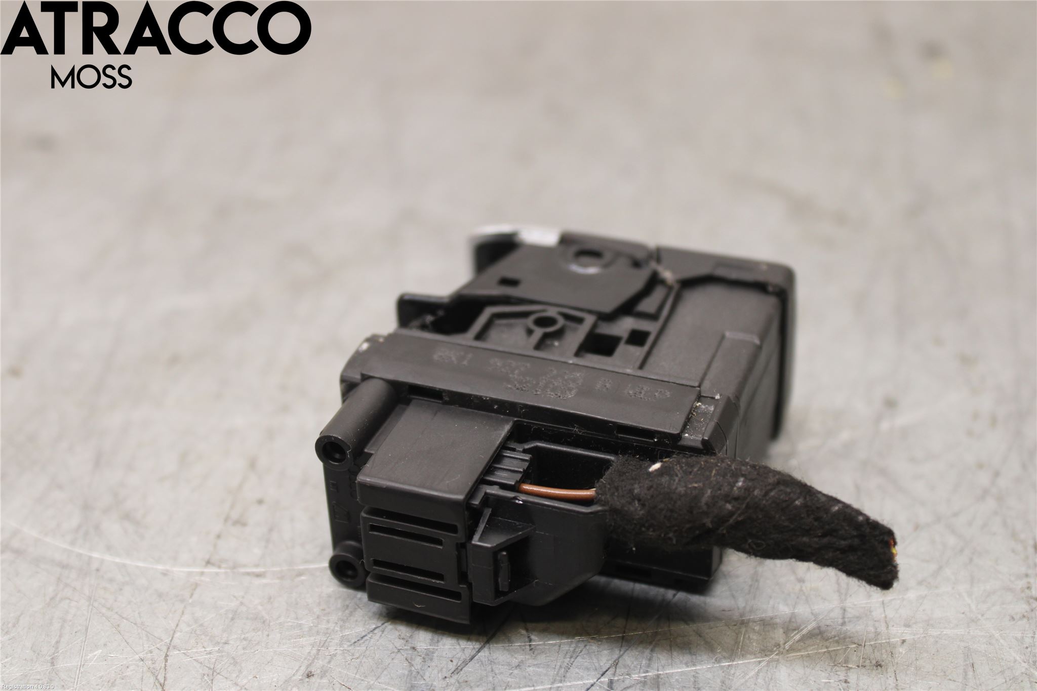 Audi A4/S4 08-11 Bryter Parkeringsbrems