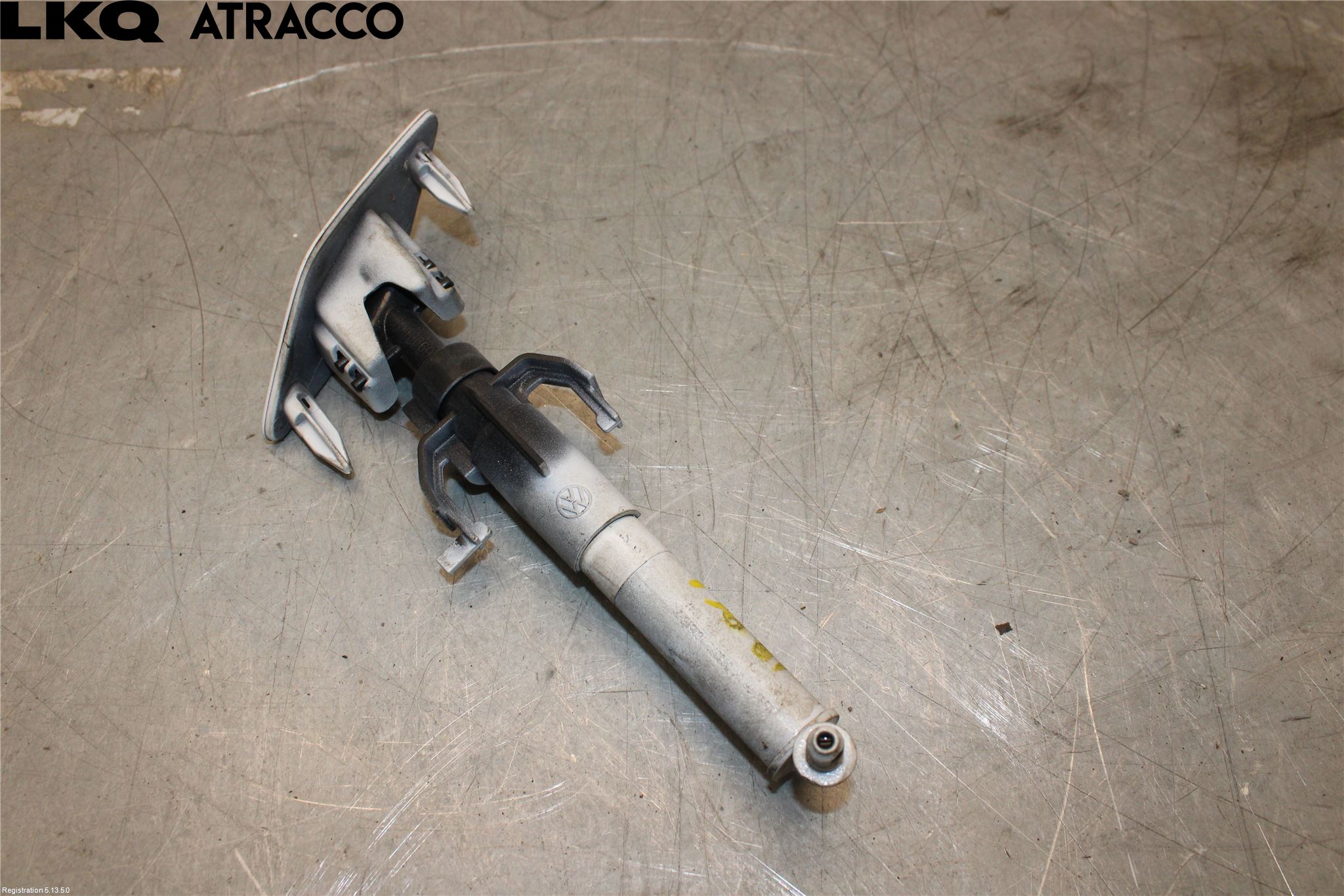 Volkswagen VW PASSAT 15-19 Spylerdyse Frontlykter
