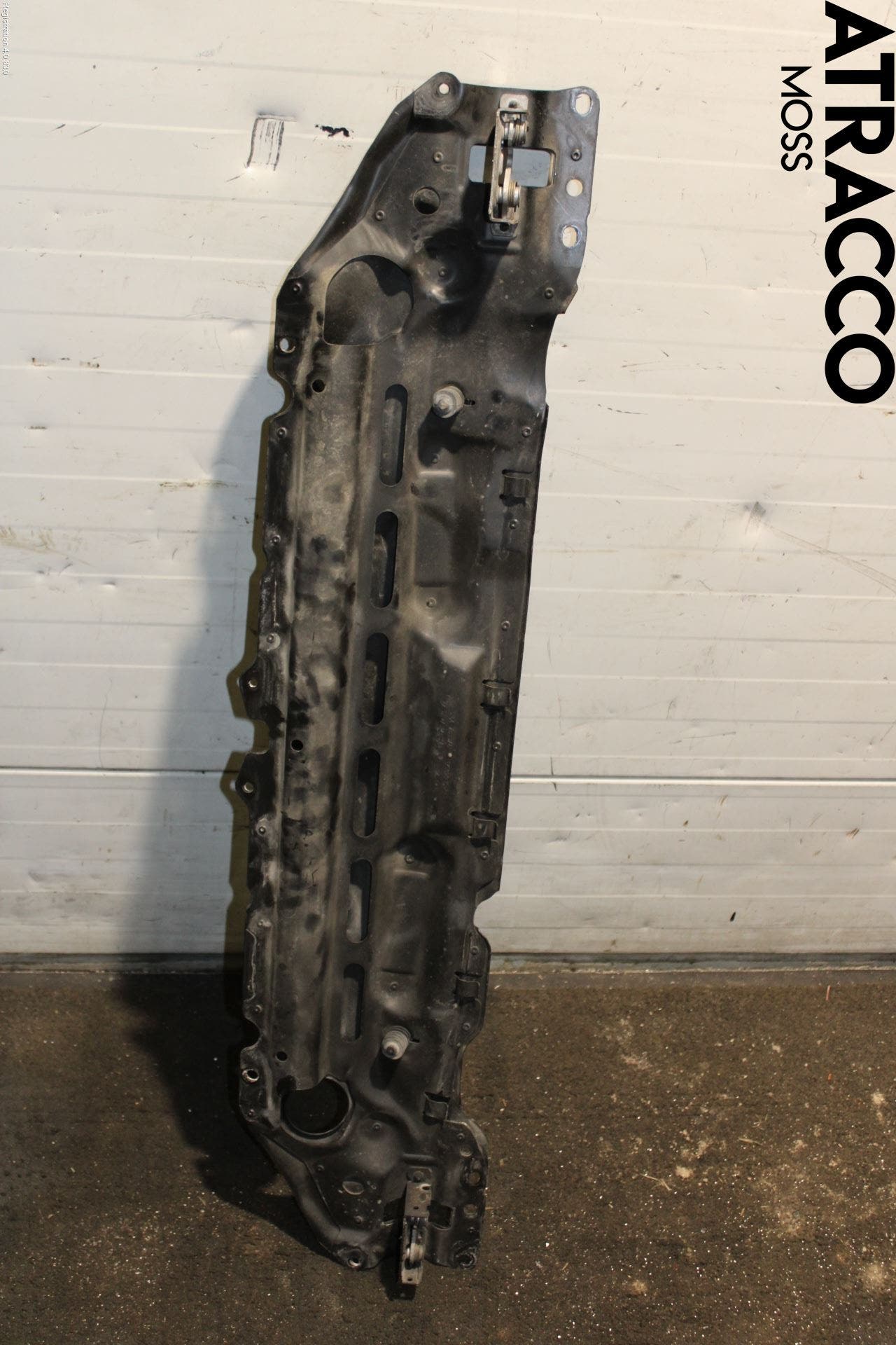 BMW 5 E60/61 Sed/Tou 02-10 Frontplate Øvre