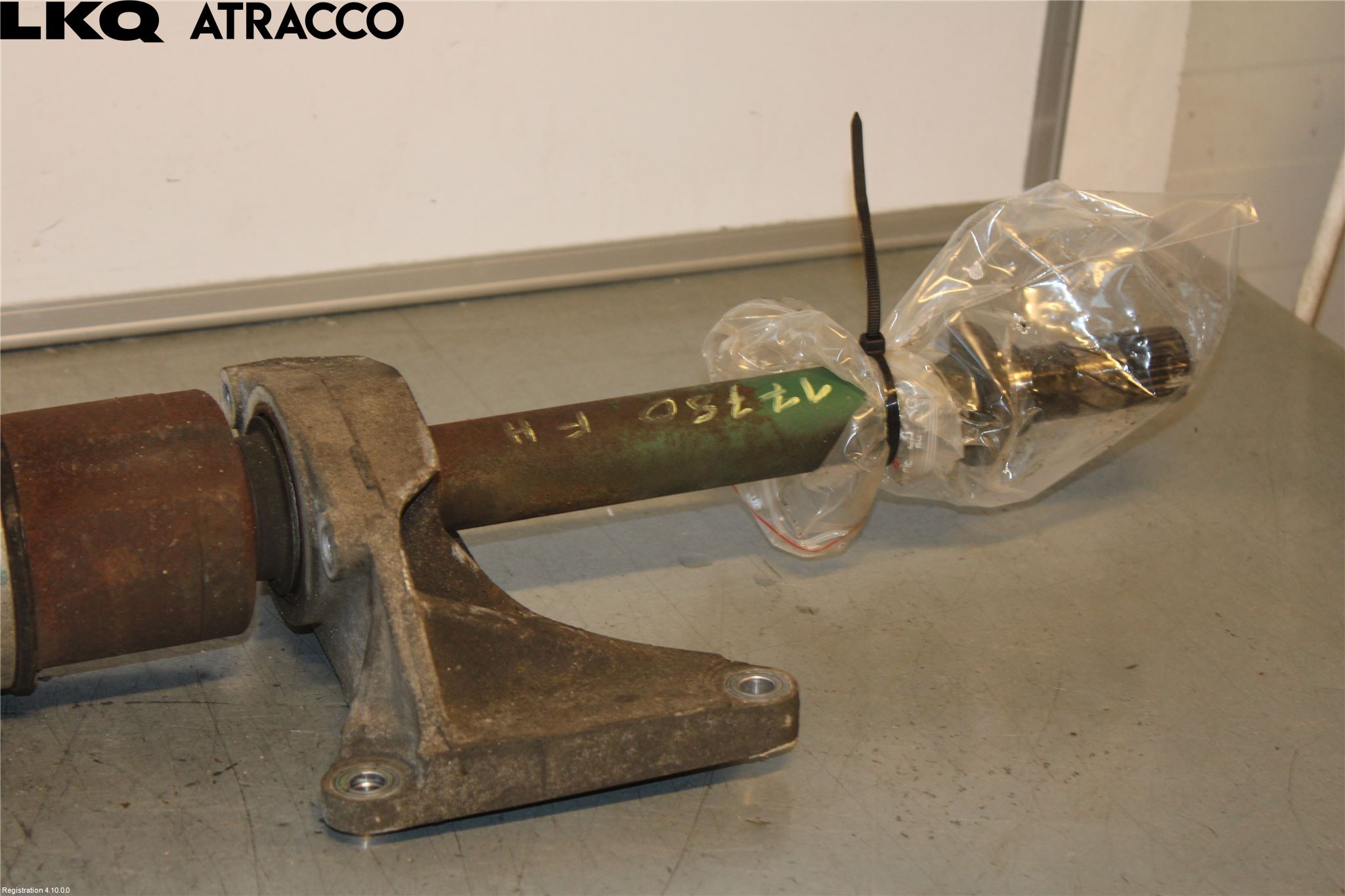 Nissan QASHQAI 10-14 Drivaksel Foran Kompl Høyre