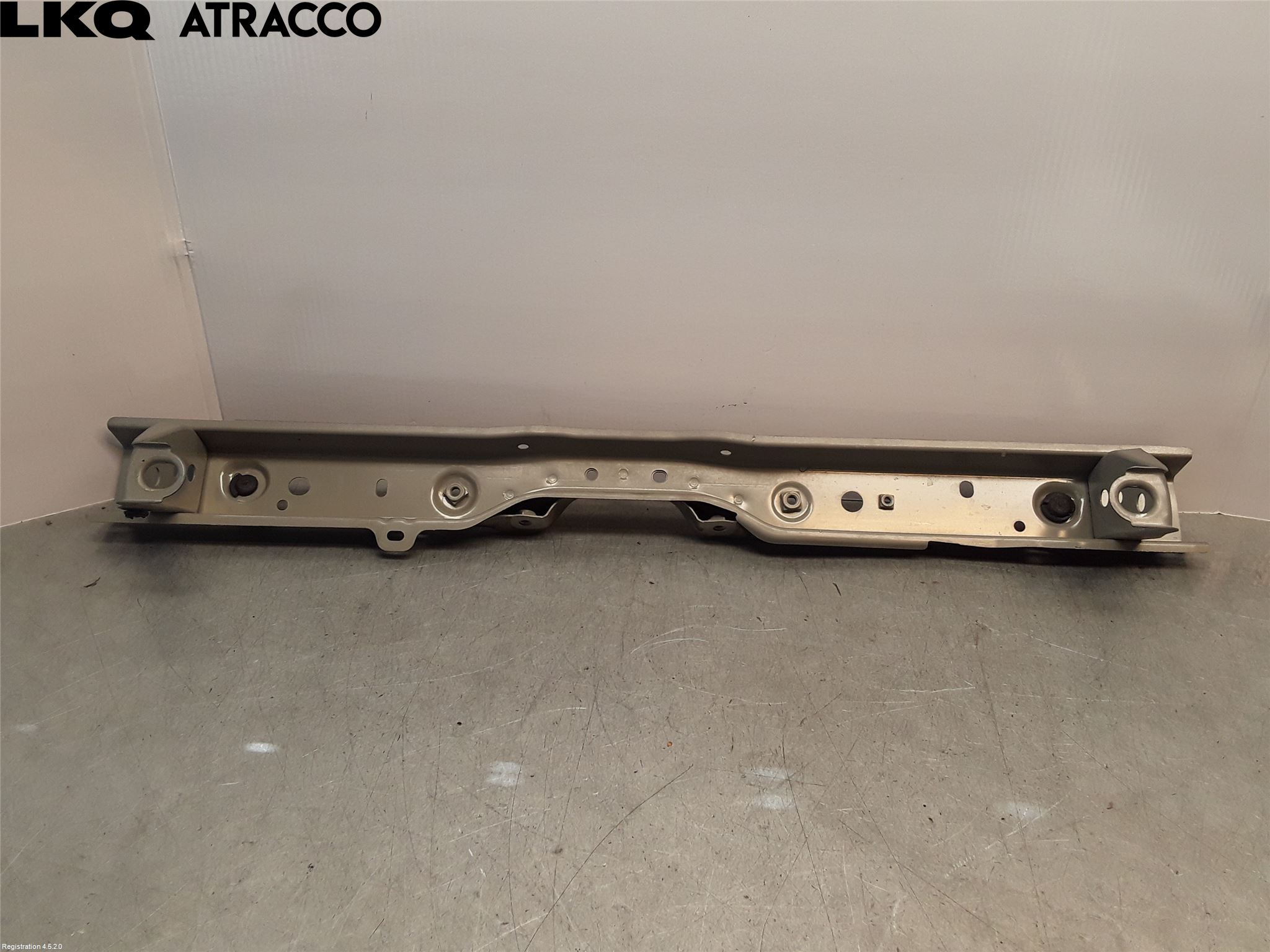Nissan LEAF 18- Frontplate