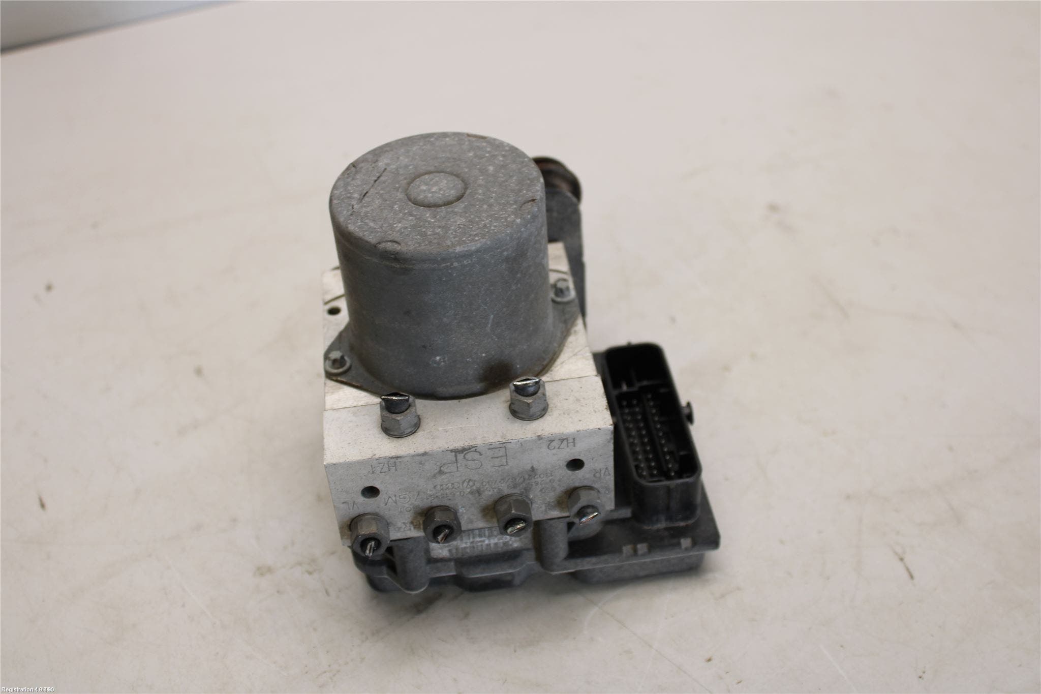 Audi A4 12-15 Abs Hydraulikkaggregat