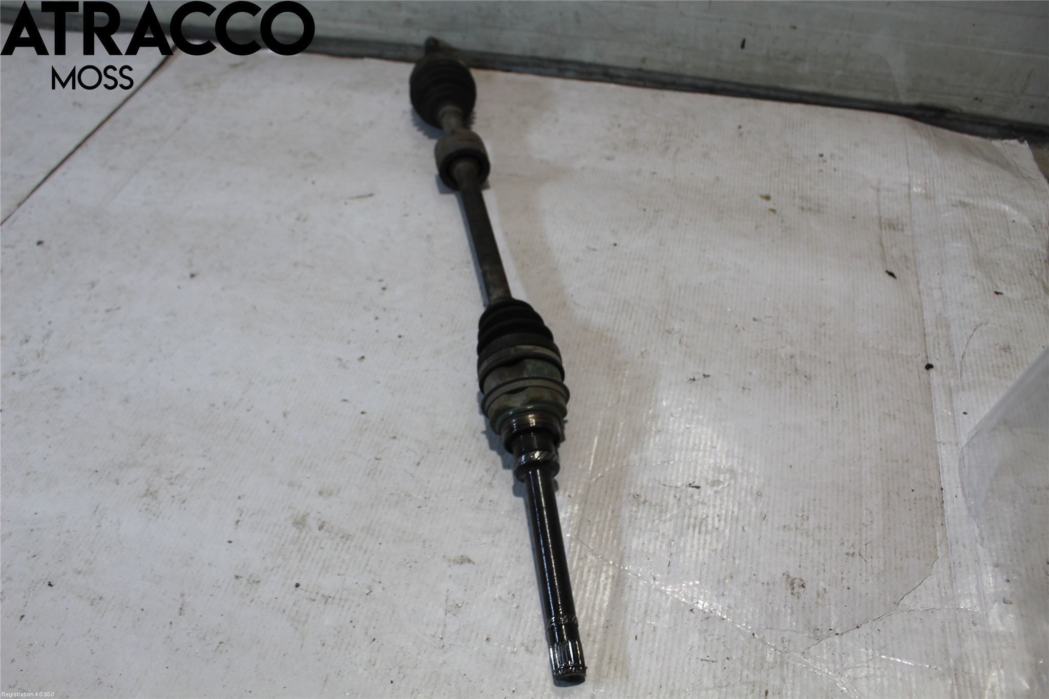 Daihatsu SIRION Drivaksel Foran Kompl Høyre